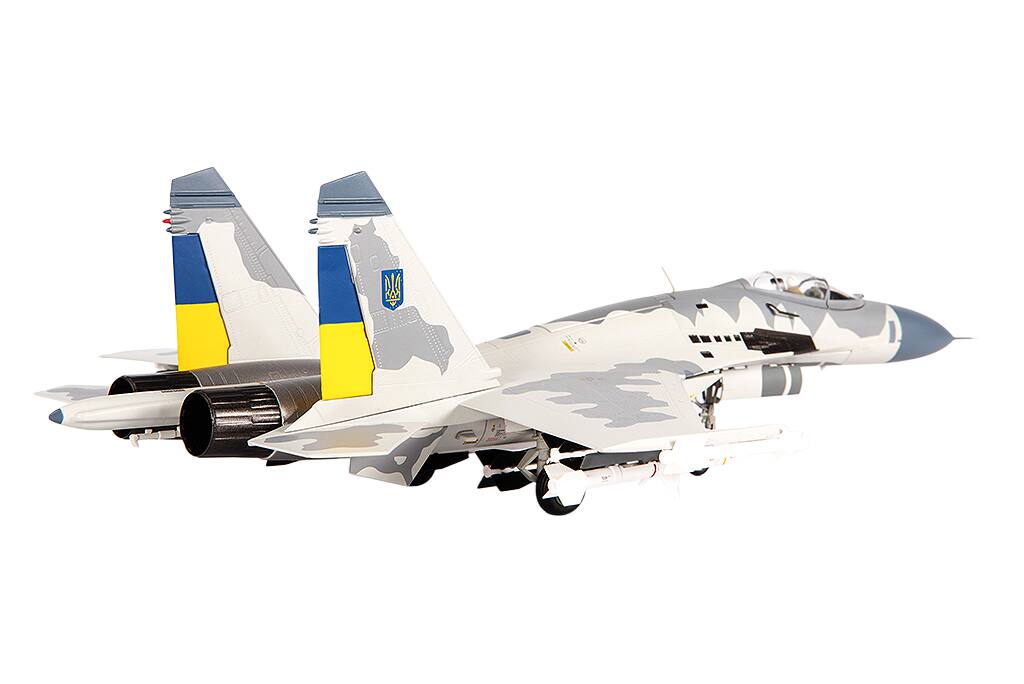 Alt View 3. JC Wings - Sukhoi Su-27 Flanker Aircraft "Ukraine War" (2023) Ukrainian Air Forces 1/72 Diecast Model by JC Wings.