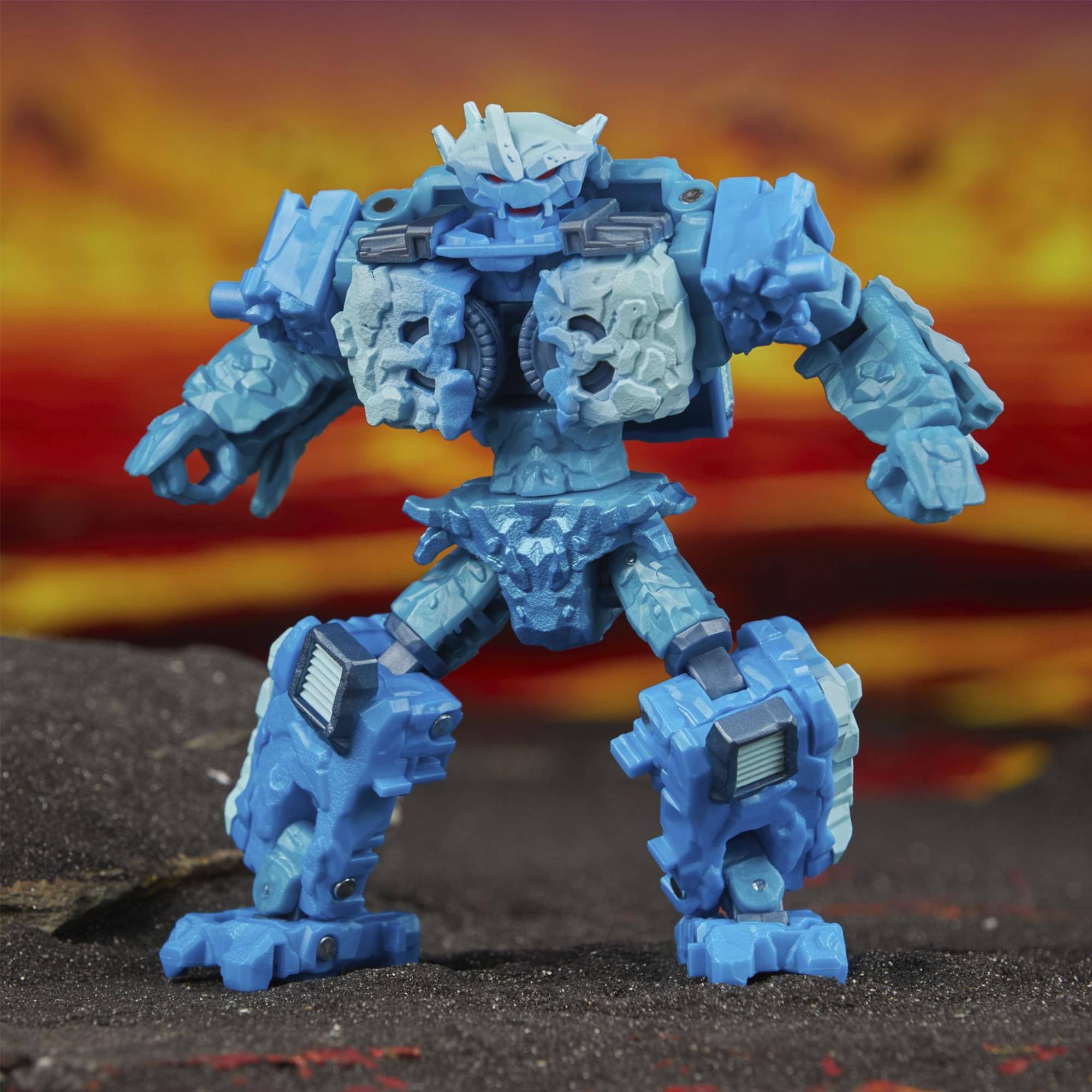 Alt View 5. Hasbro - Transformers Legacy United 3-Piece Star Raider Figure Set - Multi-Colored.