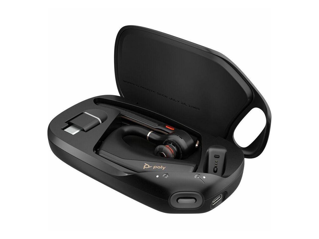 WORKING REMOTE SINCE JULY 16, 1969  
2G 1.969  
poly