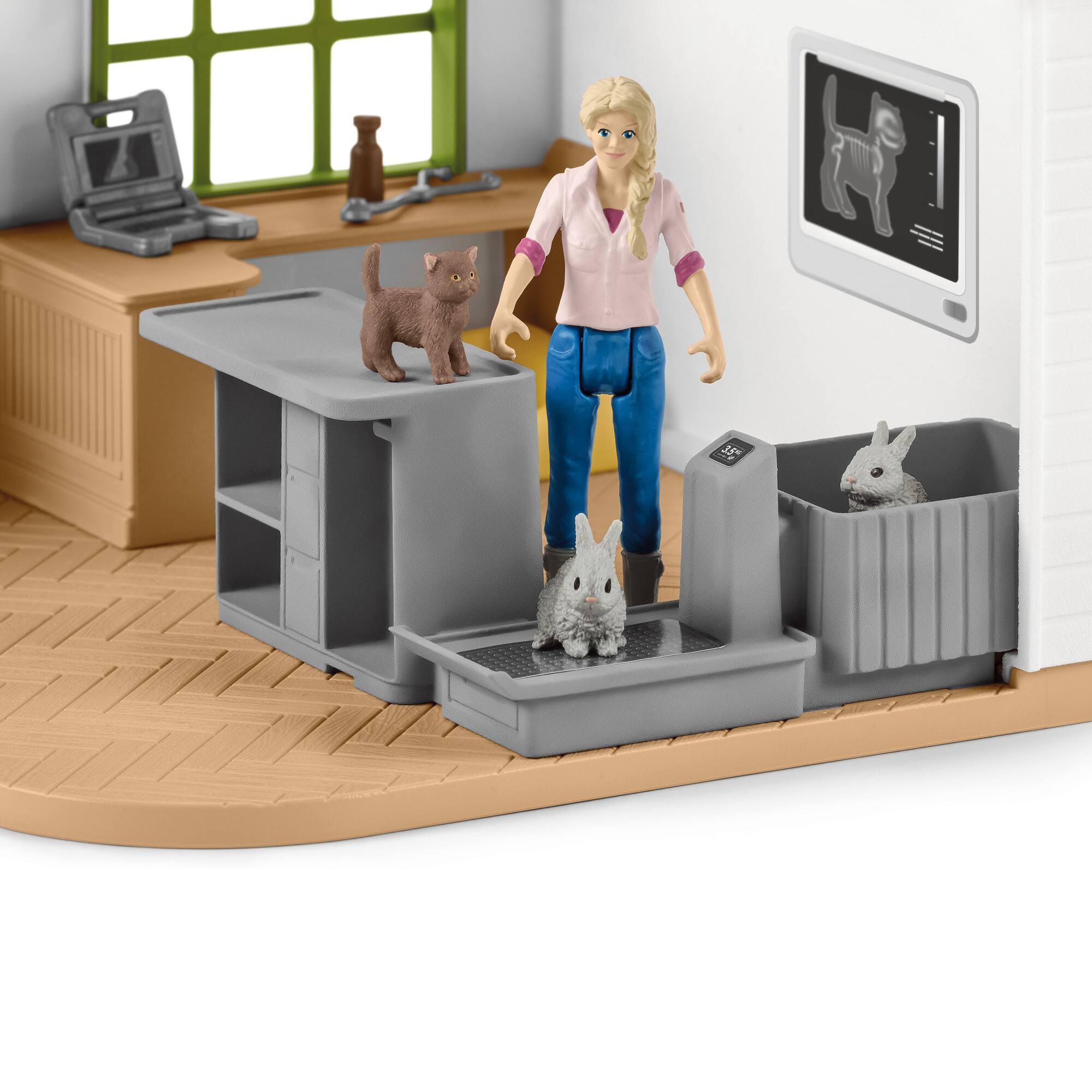 Alt View 4. Schleich - Veterinarian Practice With Pets.