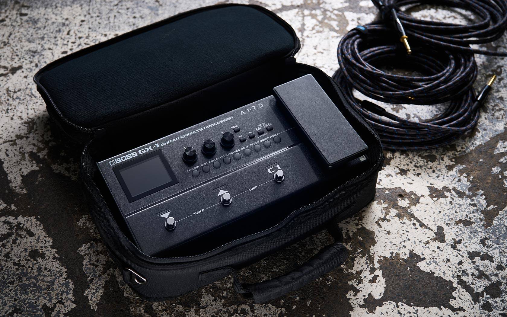 SA PROCESSOR MIDRO EALE WIRTE ENTER EPPECTS S  
1 Locae PRDALFR GUITAR  
2 MAETE REERSE GX-1 DELKE FXYMOD BOSS FR2/E AMP/CNB  
0009 tE FXVCOMP LOOP TUNER