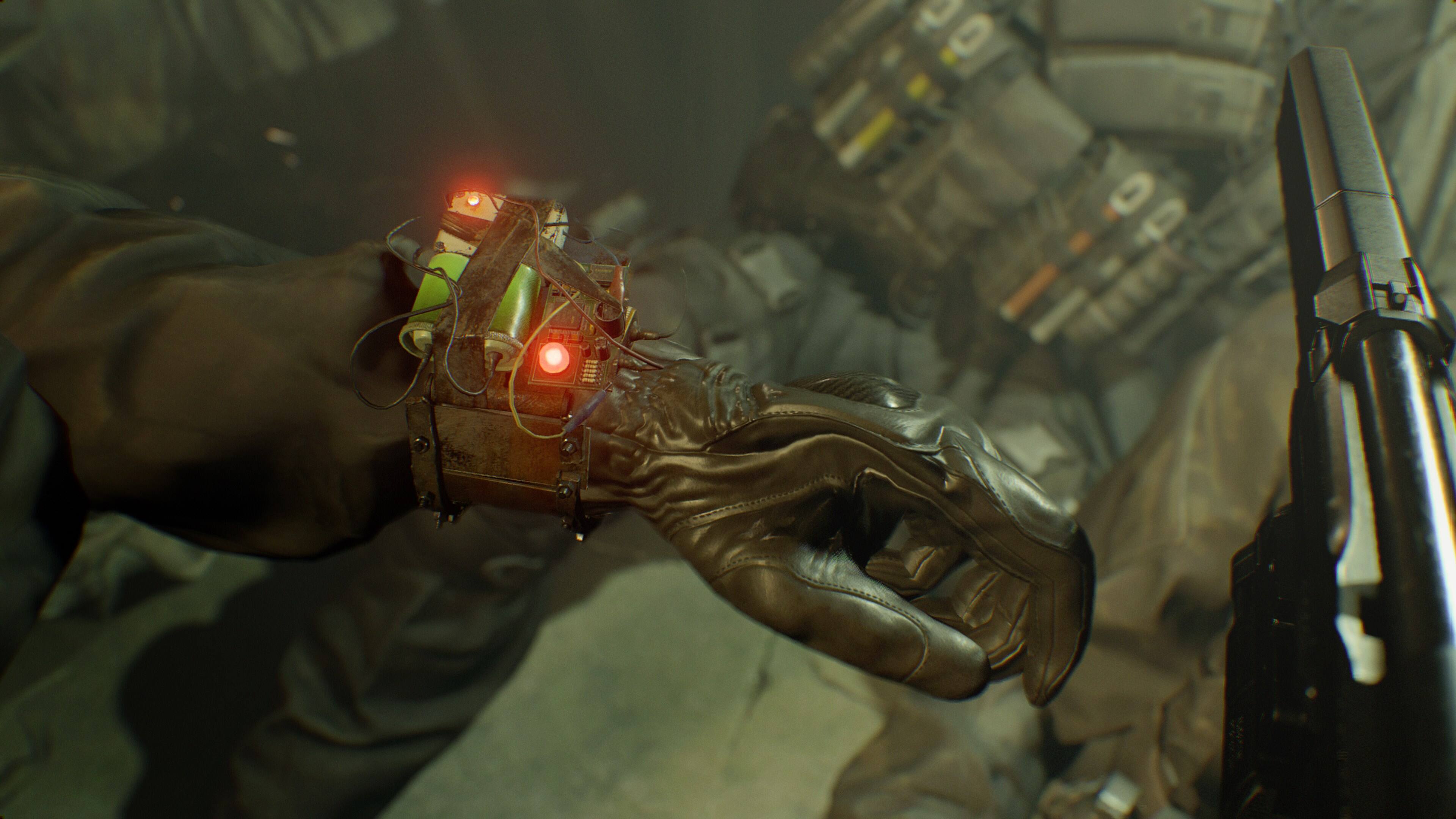 Left. Capcom - Resident Evil 7 biohazard.