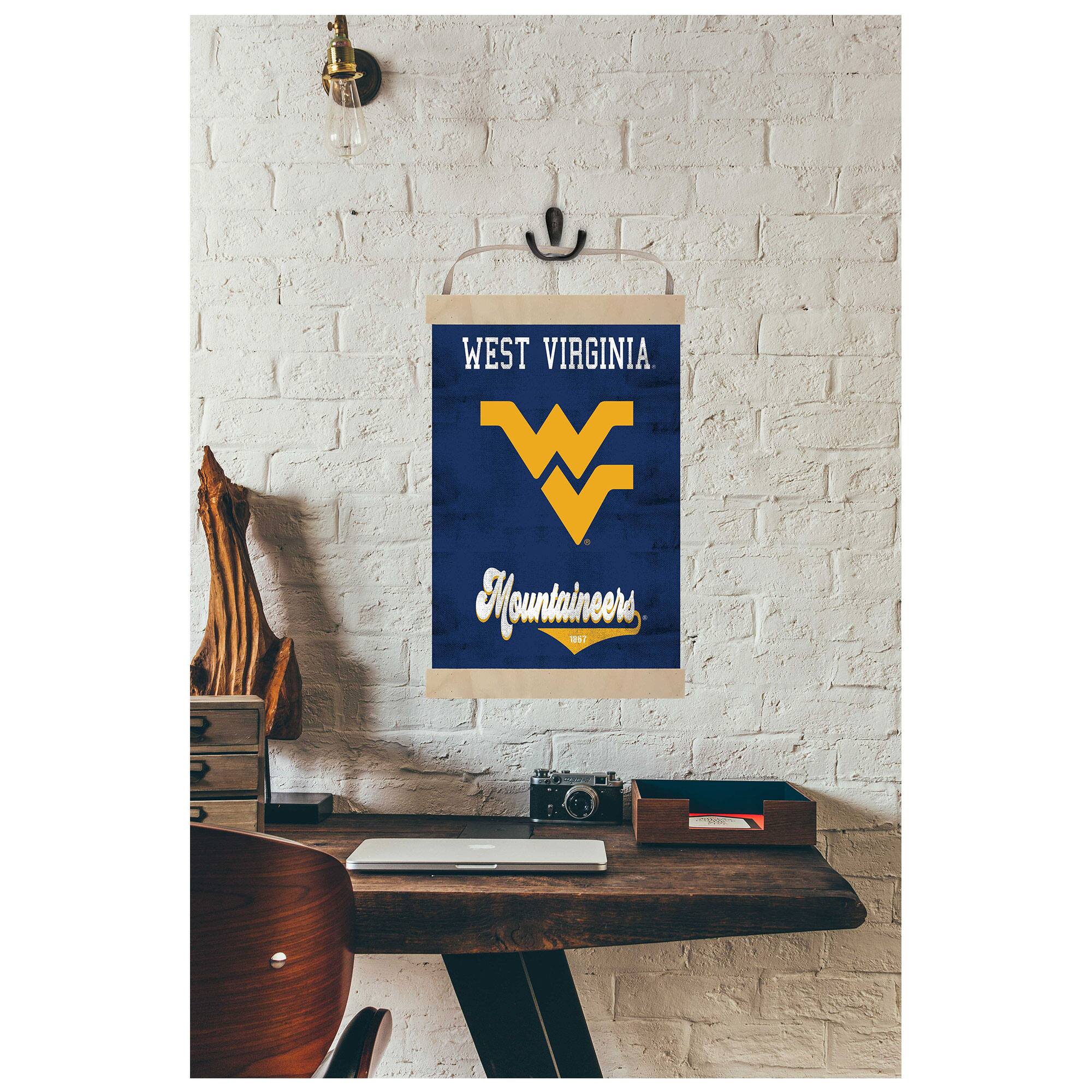 WEST VIRGINIA  
W  
Mountainers