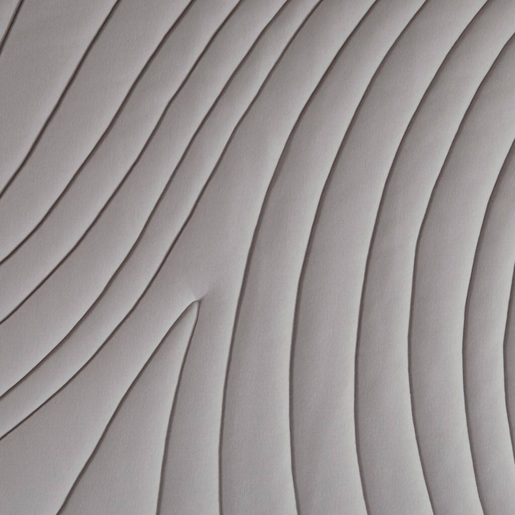 Alt View 5. Gracie Mills - Gracie Mills Elena Poly Jersey Puffy Comforter Set - Gray.