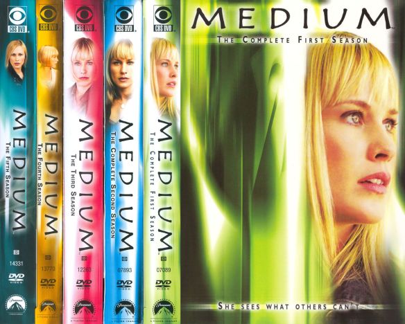 Best Buy: Medium: Seasons 1-5 [26 Discs] [DVD]