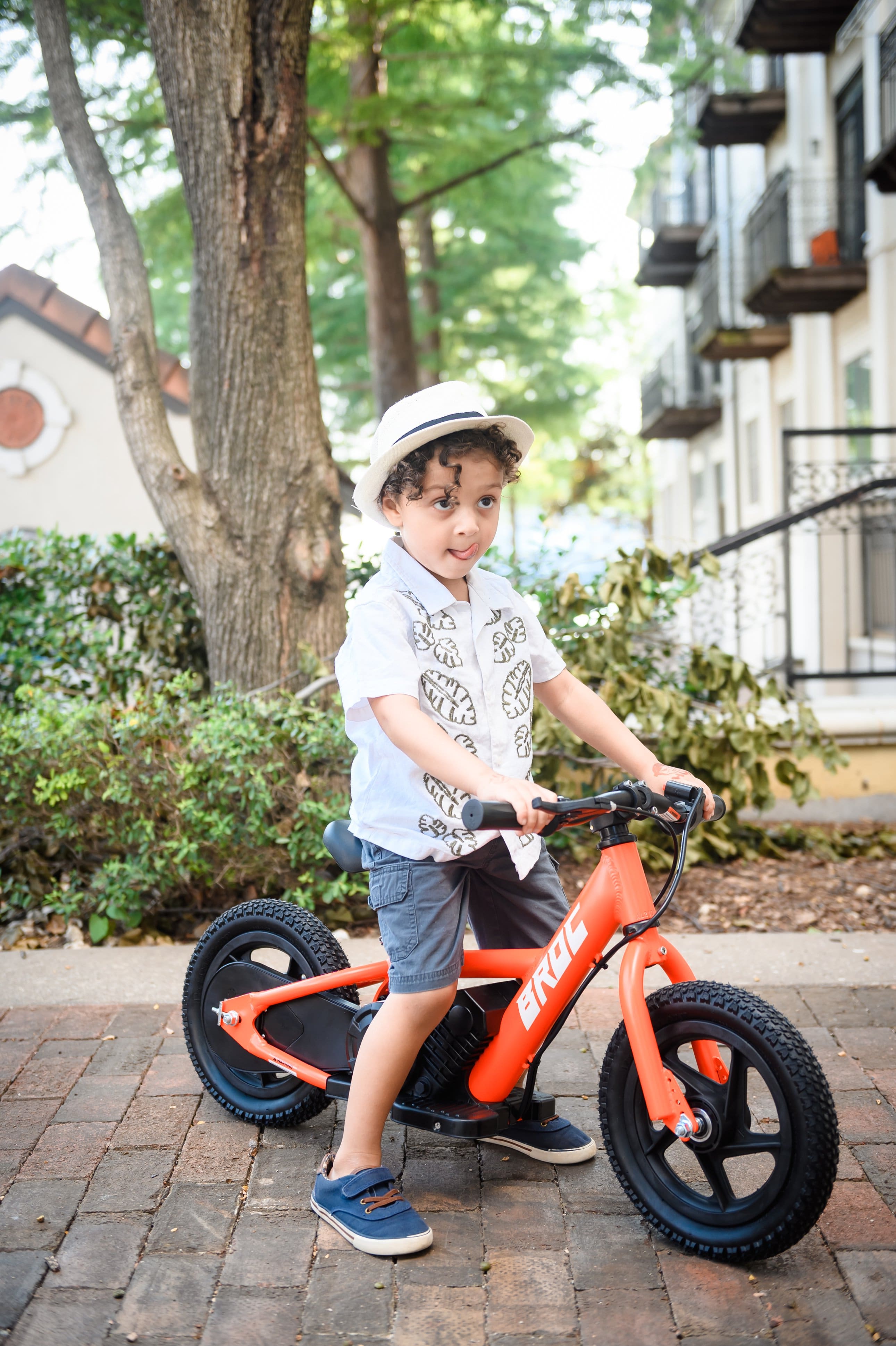 Alt View Zoom 18. Best Rideon Cars - E-Bike 12 Inch - Red.