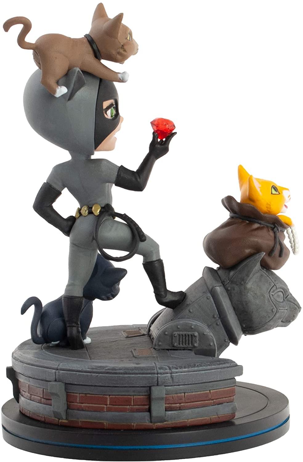 Alt View 10. PopMarket - Quantum Mechanix - DC Catwoman QFig Elite Vinyl Figure 4   - Collectibles - Multicolor.