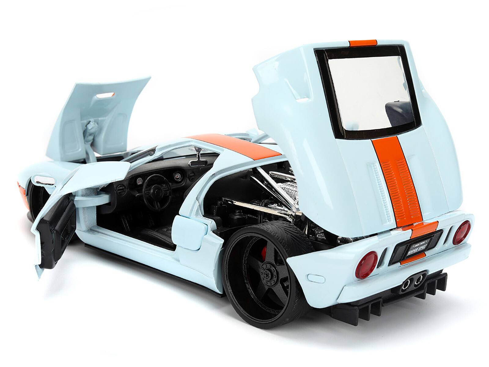 Alt View 3. Jada - 2005 Ford GT #6 "Gulf Oil" Light Blue with Orange Stripes "Hyper-Spec" Series 1/24 Diecast Model Car by Jada.