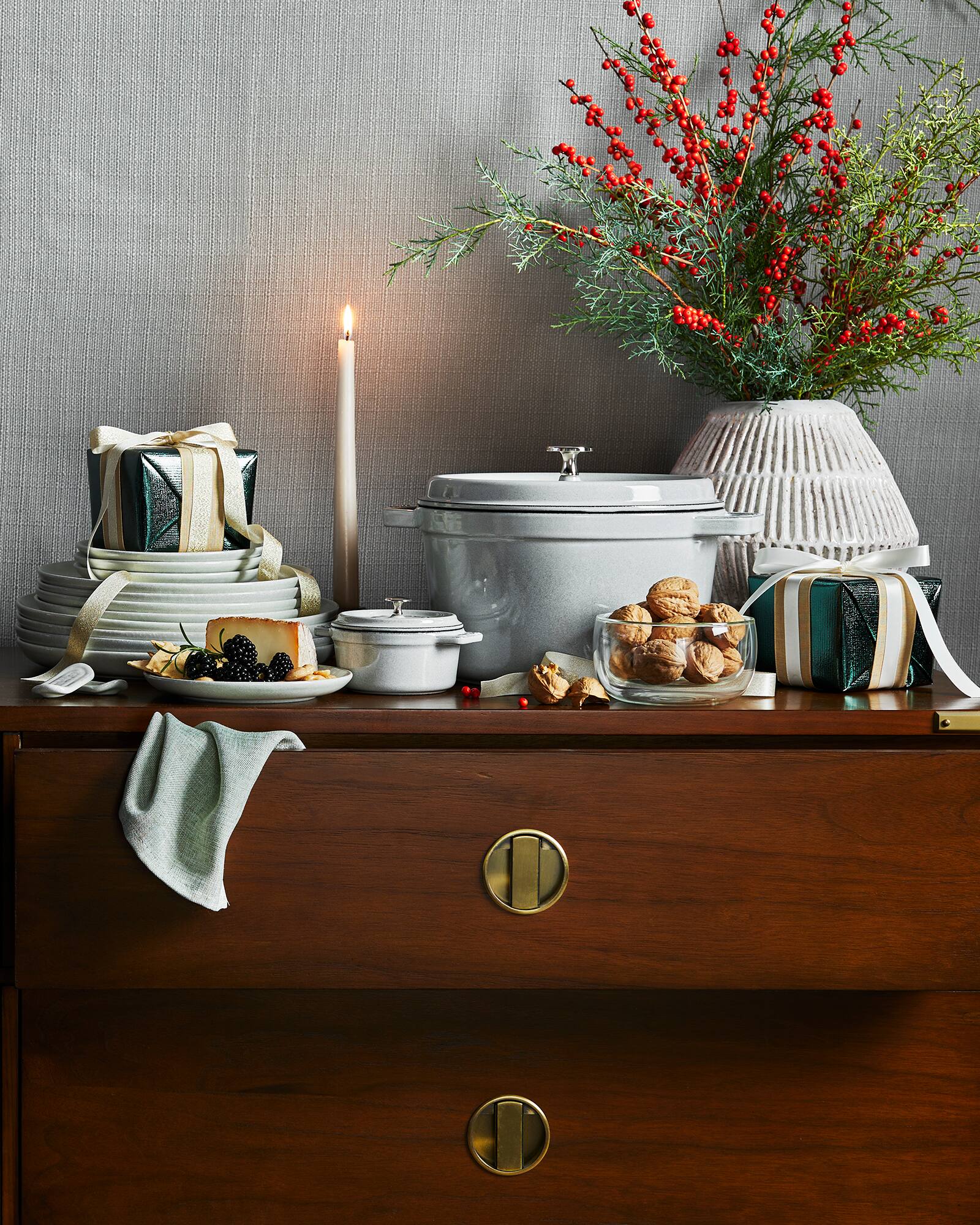 Alt View 3. ZWILLING - ZWILLING Sorrento 2-pc Double-Wall Glass Bowl Set - Clear.