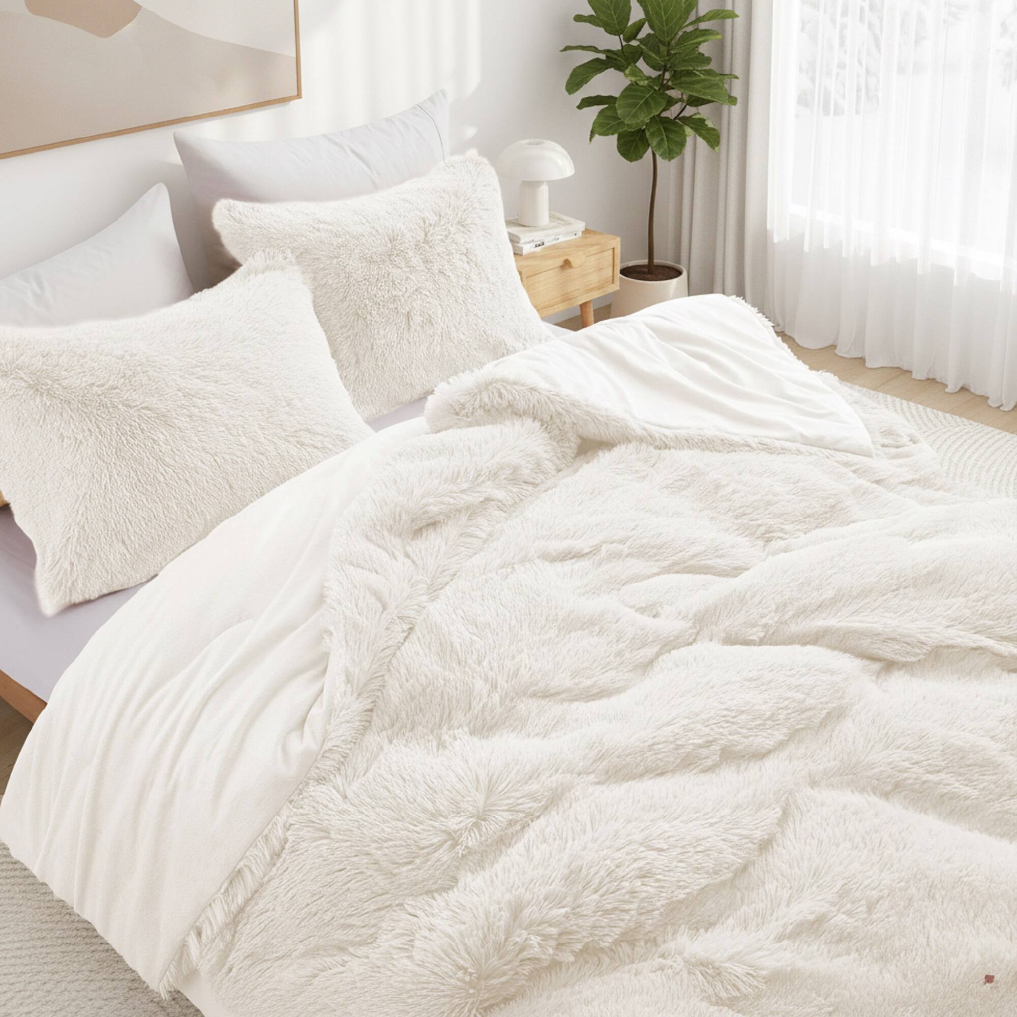 Left. Peace Nest - Peace Nest Shaggy Plush Comforter Set Faux Fur with Velvety Reversible Backing, Cream, Queen - Cream.