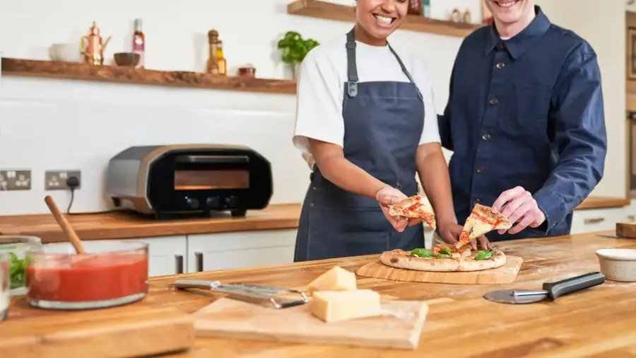Alt View 27. Ooni - Volt 12 Electric Indoor Pizza Oven - Black.