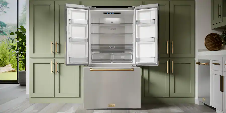 Gordon Ramsay Series by Thor Kitchen 17.5 Cu. Ft. Counter Depth ...