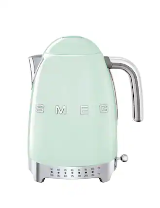 Front. SMEG - KLF04 7-Cup Variable Temperature Kettle - Pastel Green.