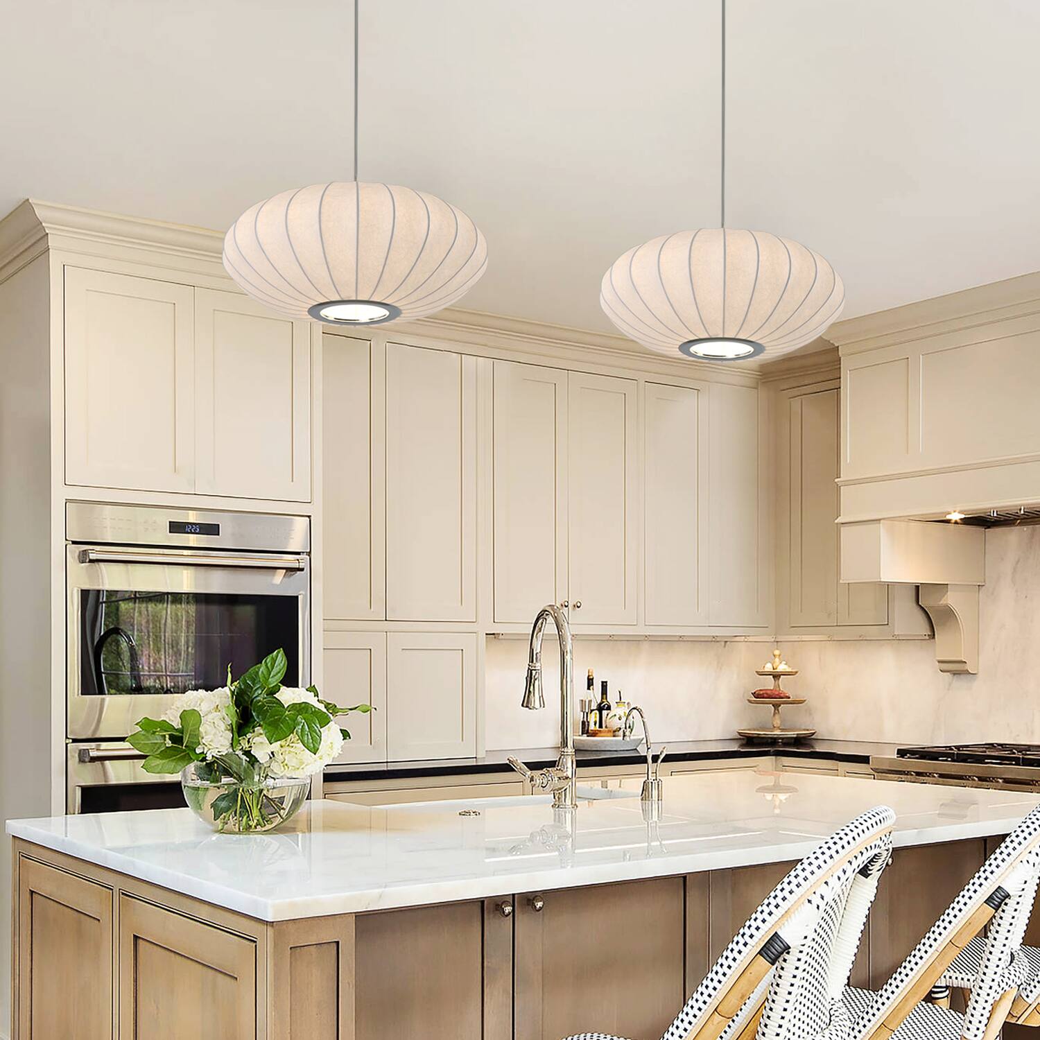 Left. Umeiluce - 15.7 Inches Oval Pendant Light Silk Shade Dimmable - White.
