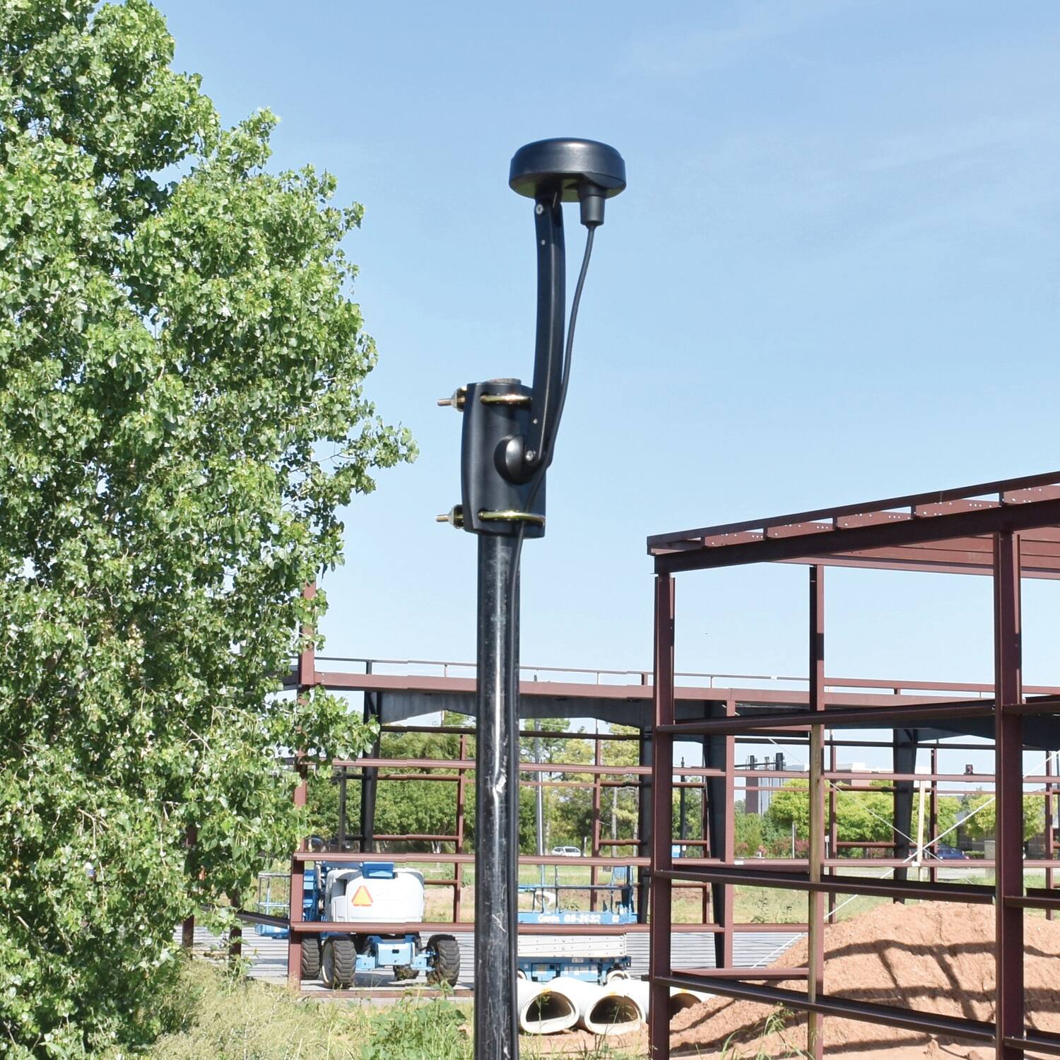 Alt View 5. Browning - Browning Br-h-50 Siriusxm Outdoor Home Antenna With Built-in Amp & 50ft Rg58 Cable - Silver.