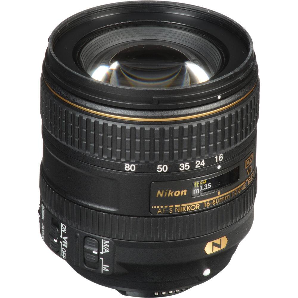 MrS SEy ON OFE ONVROFF VR M/A, M M 80 16 DX 35 24 50 VI ft 20 EE 1.35 6-4E Nikon m 12 16-80mm AF-S NIKKOR N

Corrected text from the image:
Nikon AF-S NIKKOR 16-80mm 1:2.8-4E VR DX
ft 20
1.35
ON VR OFF
M/A
M
80 50 35 24 16