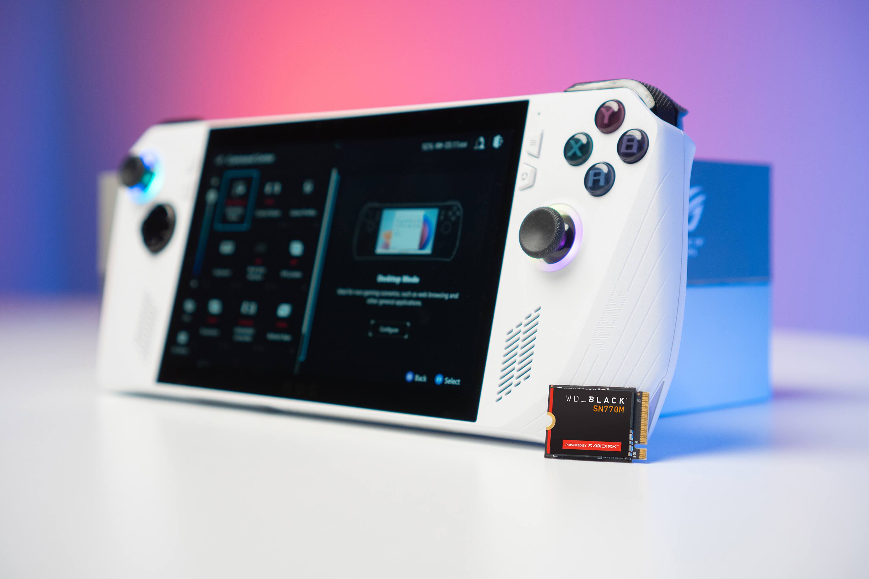 - Y X B A Beding 1 bg m Bet 1 Select  
- WD_BLACK SN770M  
- HIICNIU 2018