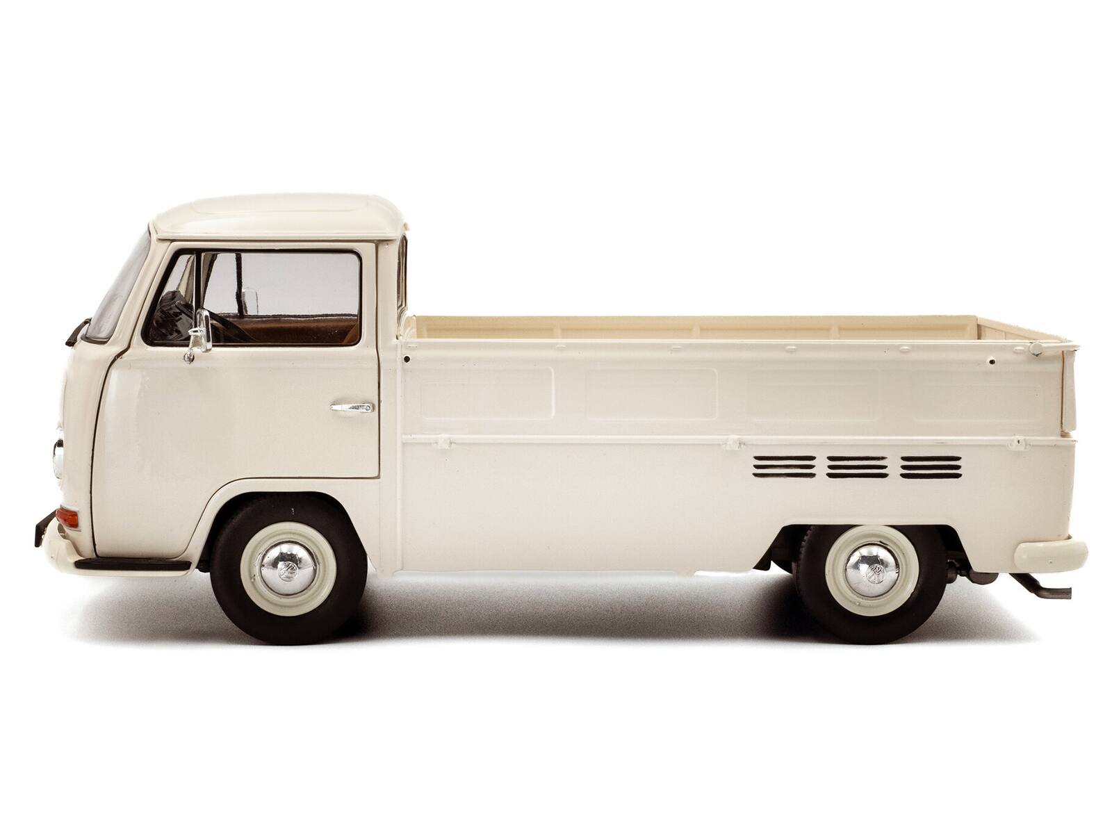 Left. Solido - 1968 Volkswagen T2 Pickup Truck Beige 1/18 Diecast Model Car by Solido - Beige.