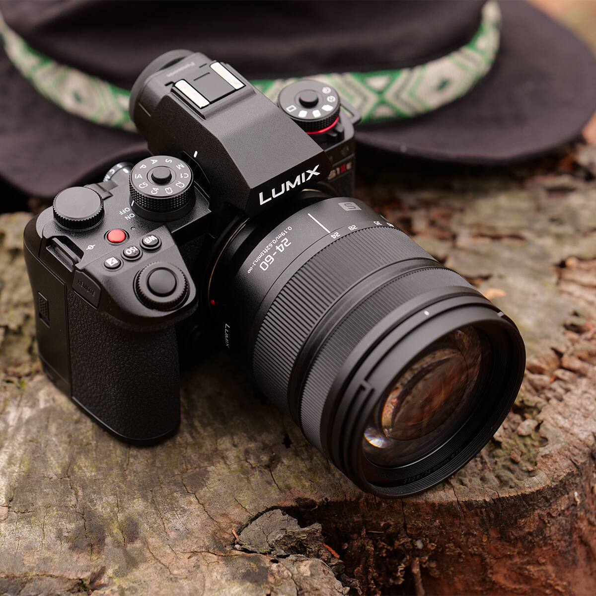 LUMIX S 24-70mm