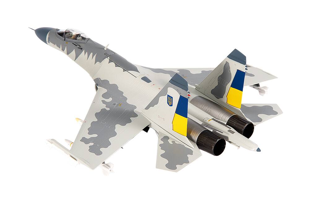Alt View 4. JC Wings - Sukhoi Su-27 Flanker Aircraft "Ukraine War" (2023) Ukrainian Air Forces 1/72 Diecast Model by JC Wings.