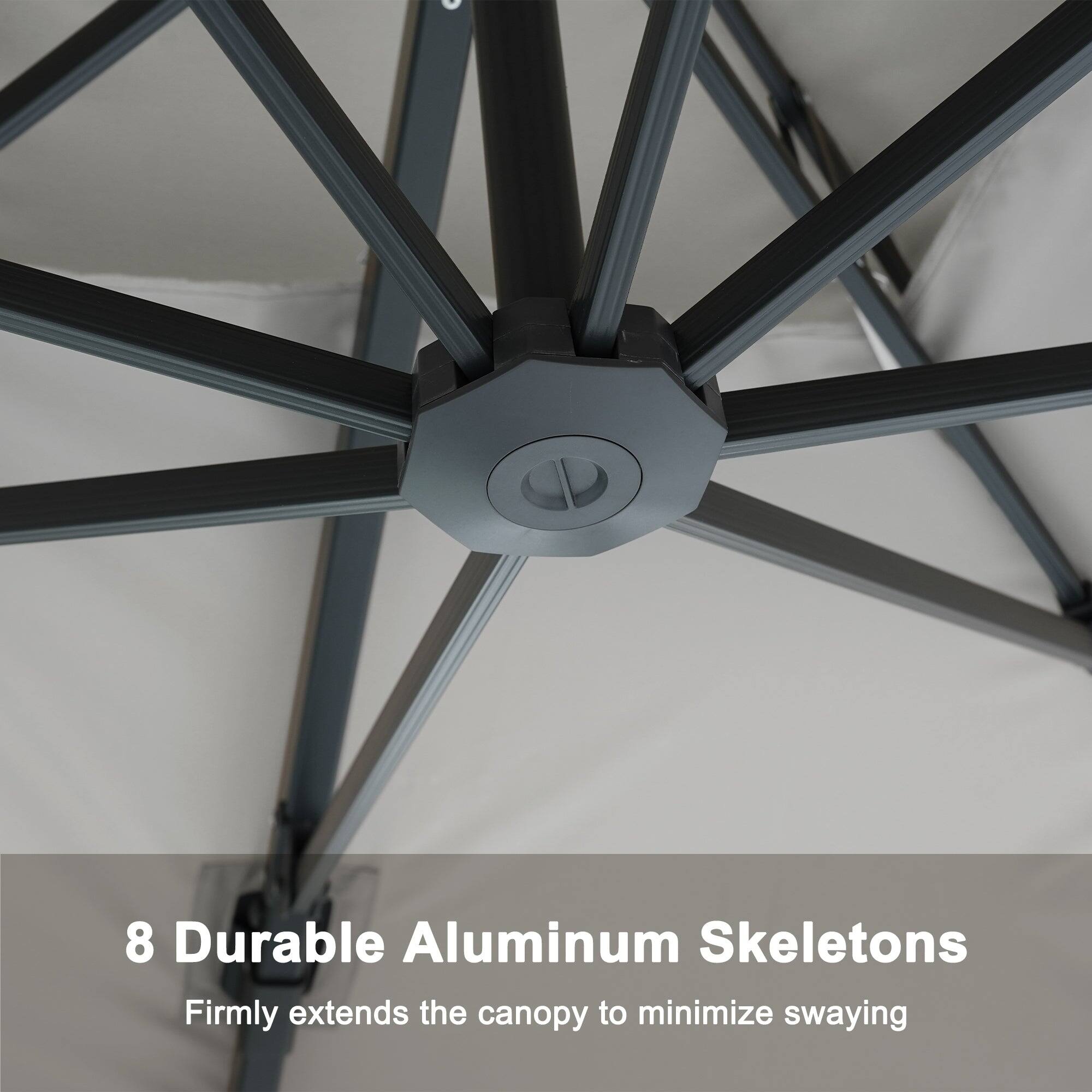 8 Durable Aluminum Skeletons  
Firmly extends the canopy to minimize swaying