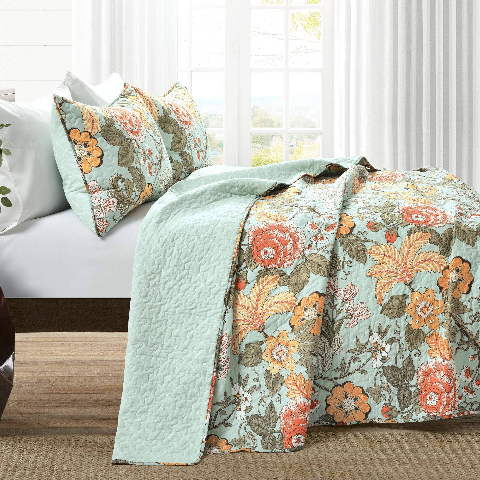 Alt View 2. Dapper Styles - Sydney Reversible Cotton Quilt Set King - Bedding Floral Cottage Size - Navy & White-Full/Queen.