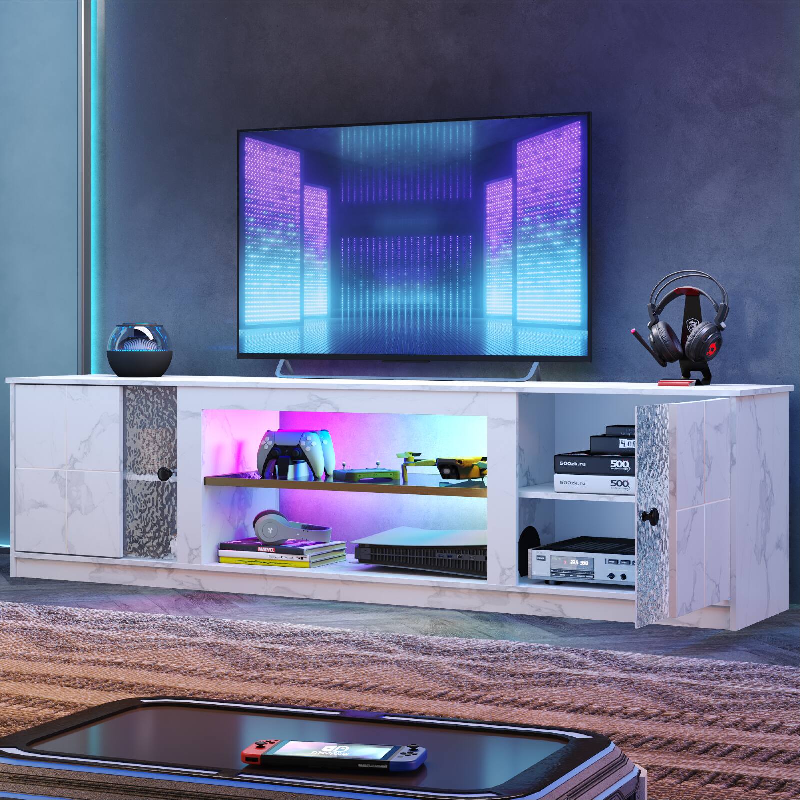 The text on the image reads "F Ynt L Sr 500 - 2 500 adda". This text is not in English and does not provide any context or information about the image.