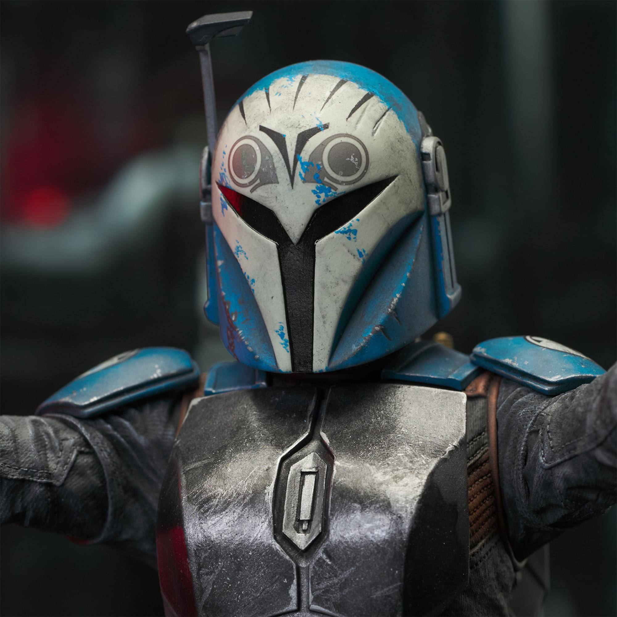 Alt View 3. Star Wars - Star Wars: The Mandalorian 6.5 Inch Bo-Katan Season 2 Resin Bust - Blue.