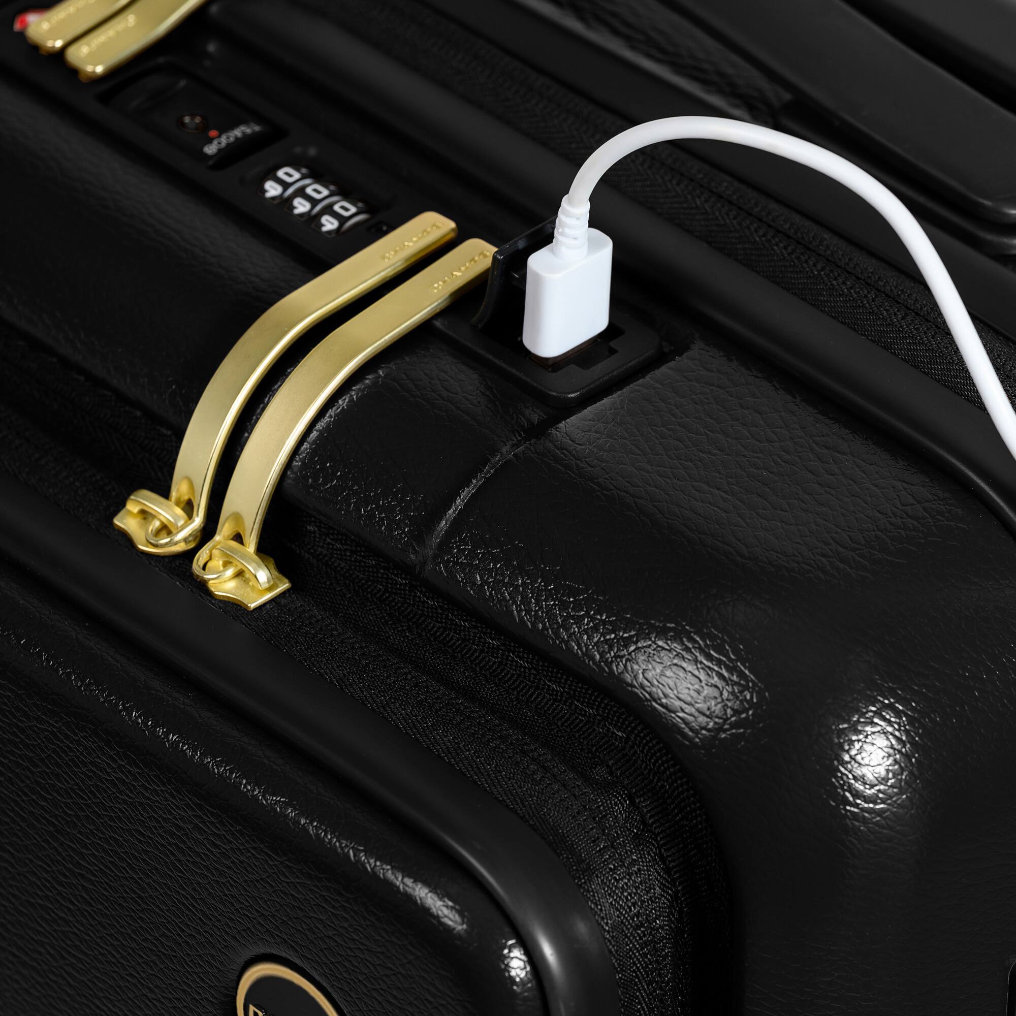 The text on the image reads:

"BOOVS .00 O 9 0 9 O 6 T N"