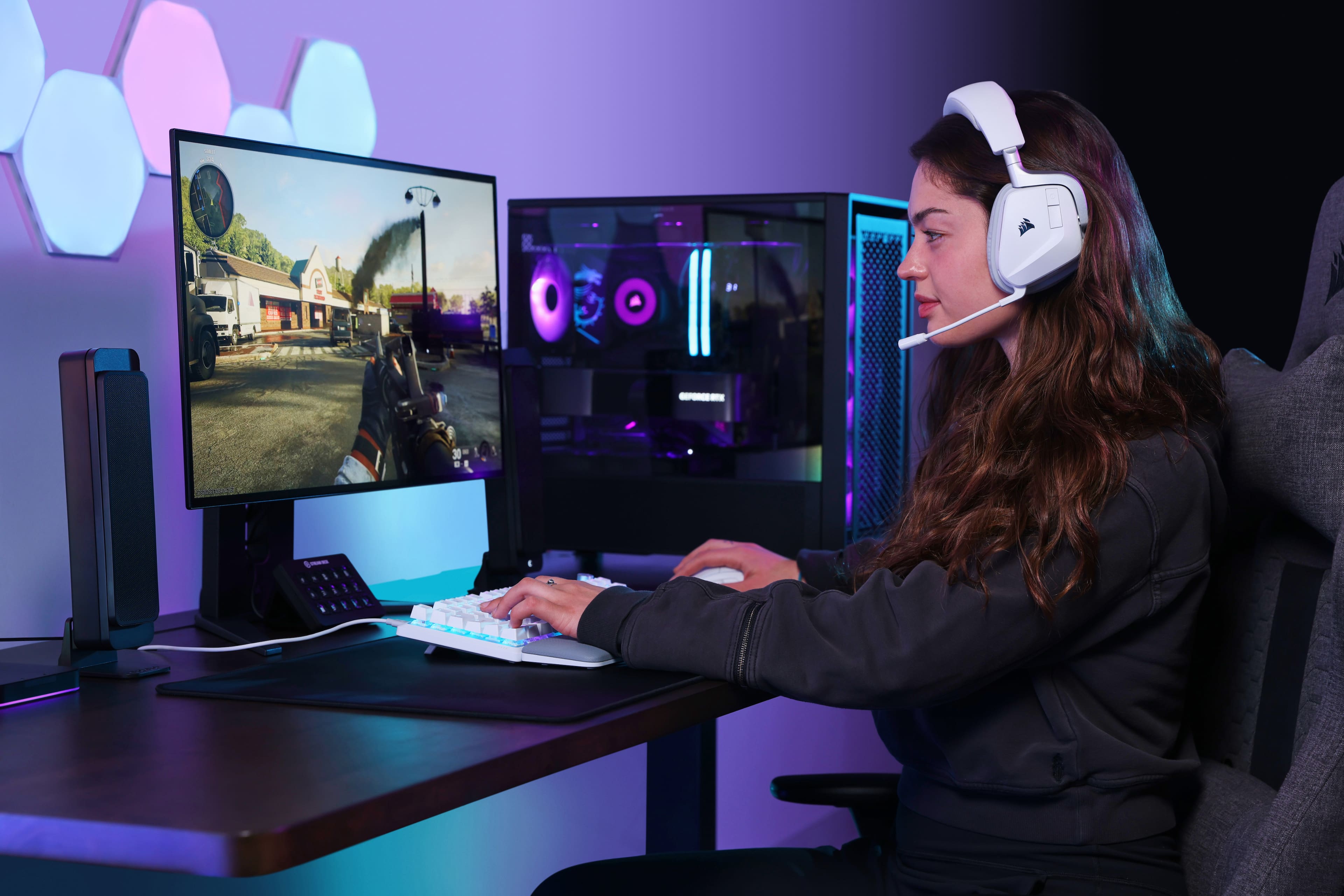 Alt View 13. CORSAIR - VOID v2 Wireless Gaming Headset for PC, PS5, PS4, Nintendo Switch, and Mobile - White.