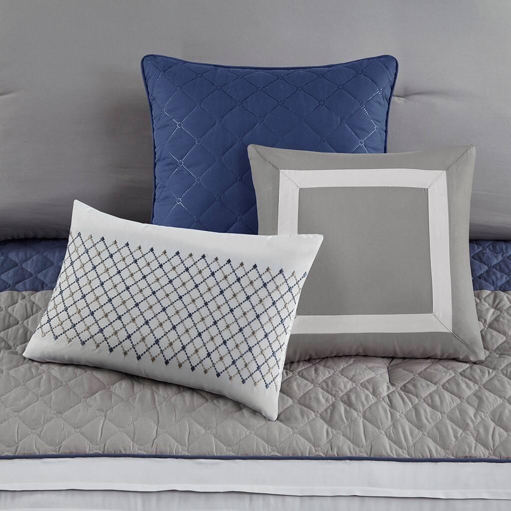 Alt View 2. Gracie Mills - Gracie Mills 7-Piece Transitional Color Block Comforter Set - Blue.