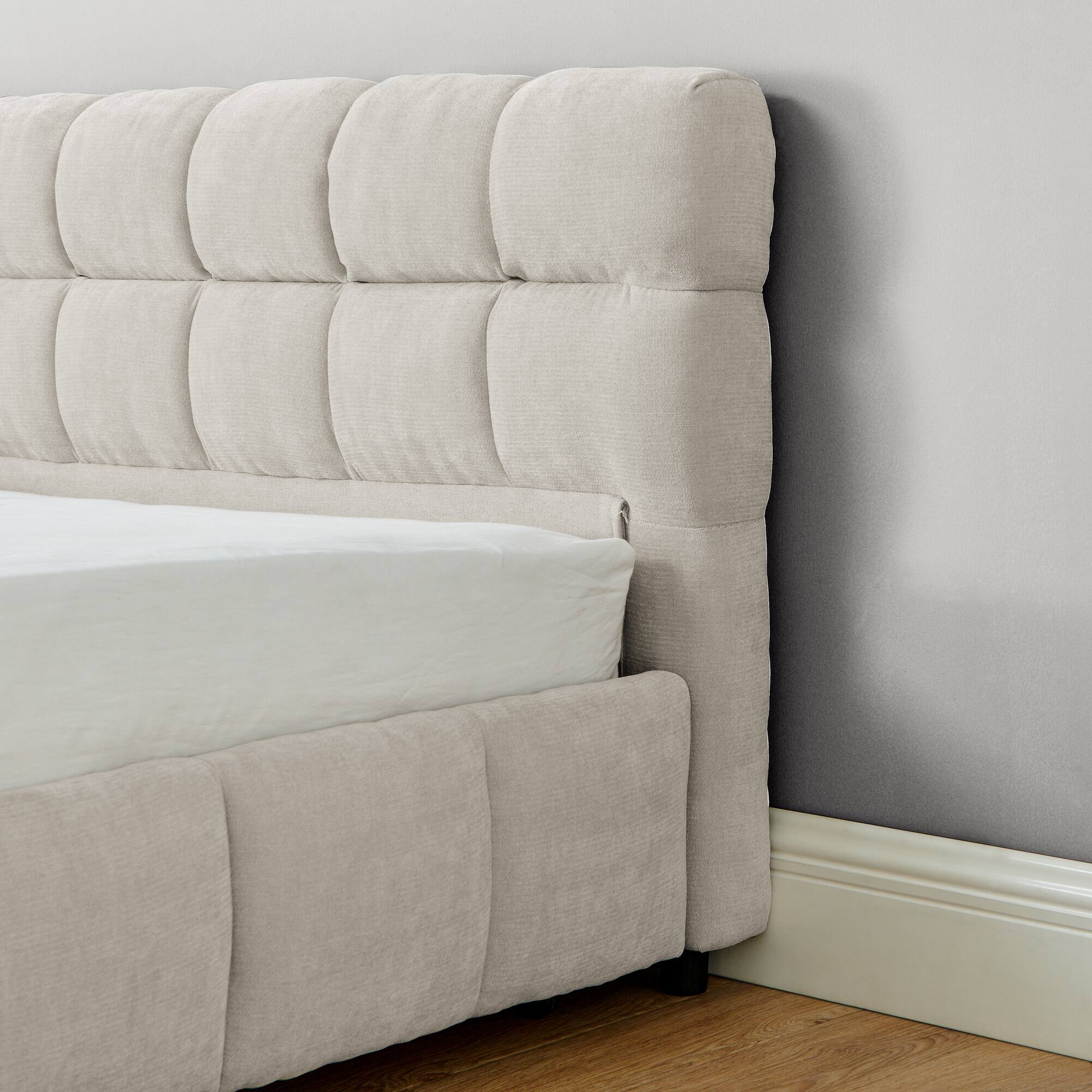 Back. Anysun - King Chenille Upholstered Bed Frame with Headboard - Solid Construction & Storage Drawer. - Beige.