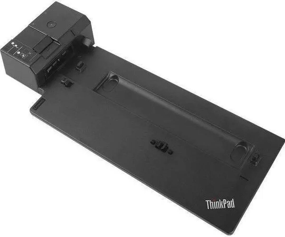 Angle. Lenovo - 135W ThinkPad Ultra Docking Station (40AJ0135US) Bundle.