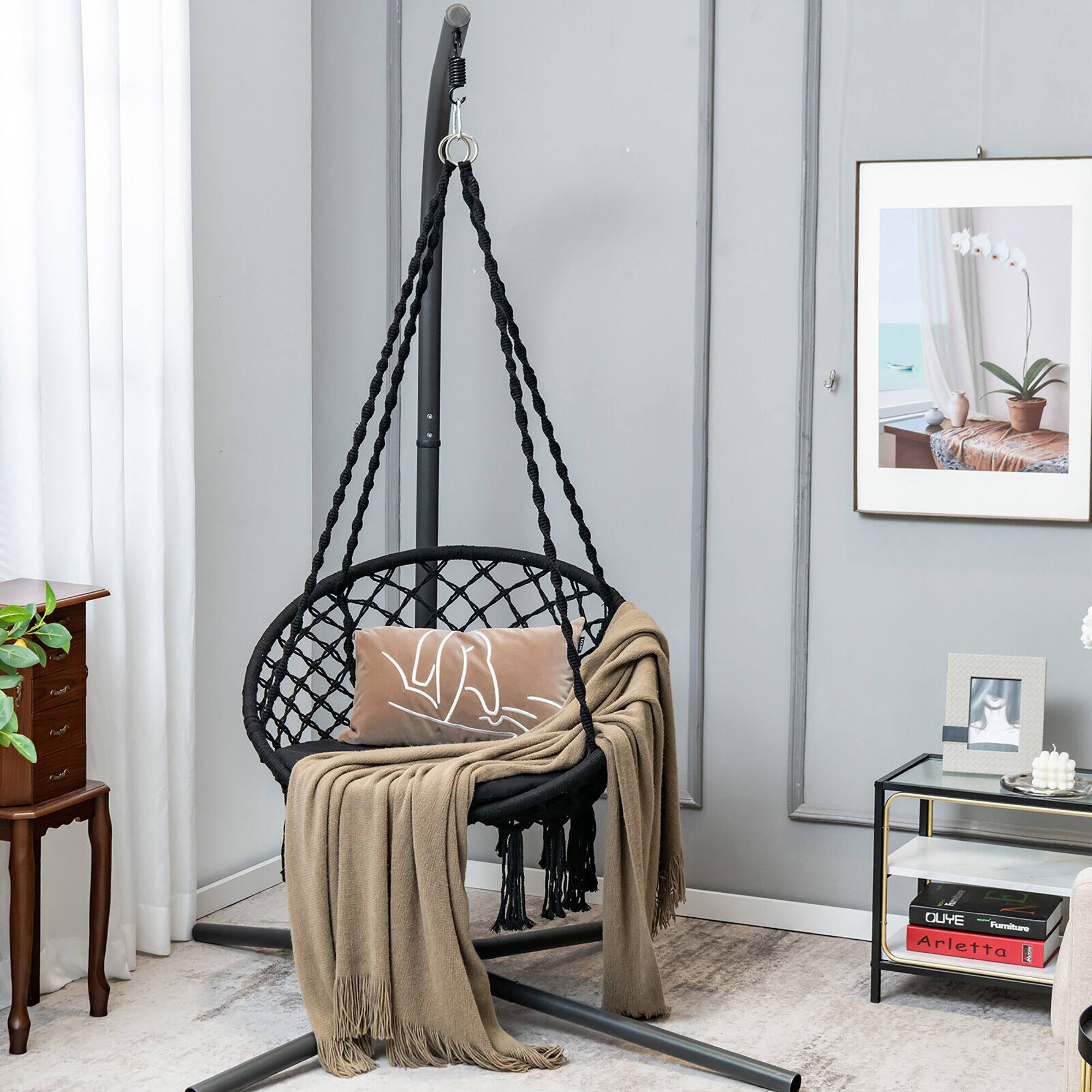 OUYE Furniture  
Arletta