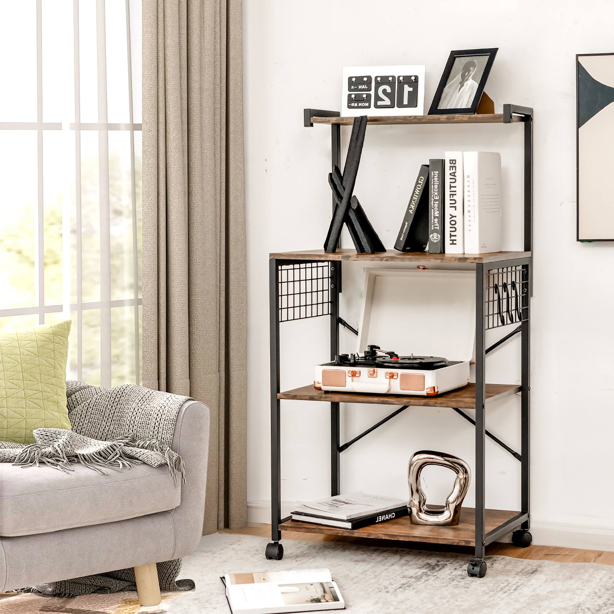 1 e e . 1 MAL -.. + - f 2  GLOWIENKA crom ENKA I I Exceeu Most The BEAUTIFUL HTUOY ..  E S S8 JSMAND