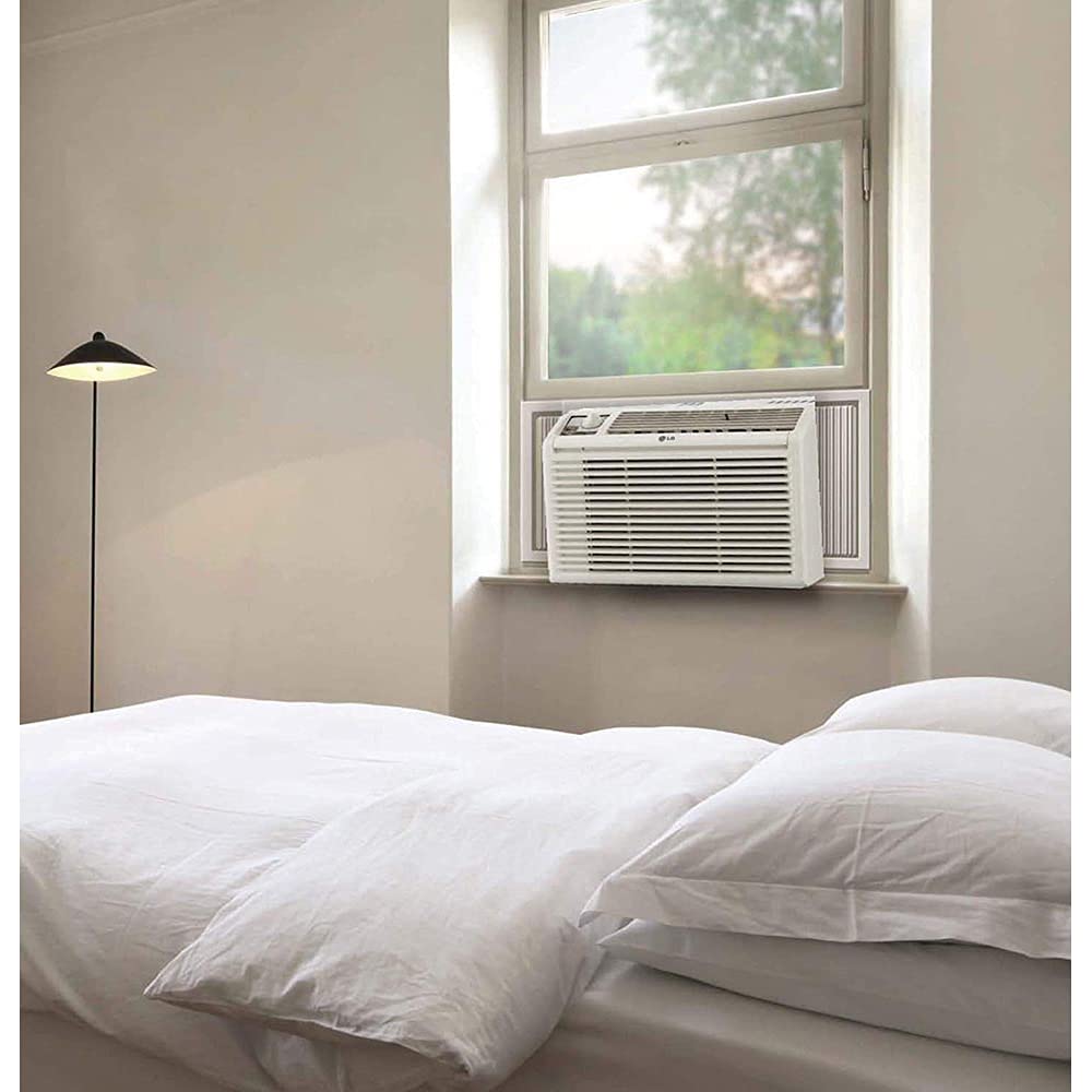 Alt View 1. LG - LG 5,000 BTU 115-Volt Window Air Conditioner LW5016 in White.