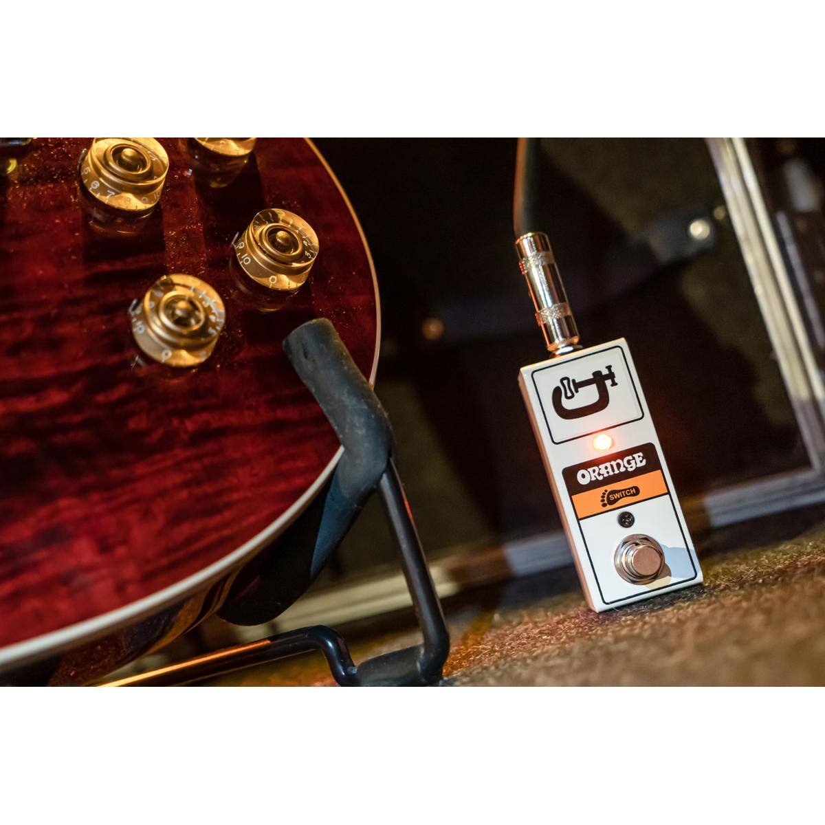 -0 6 OI RUNGE SWITCH A

ORANGE SWITCH
