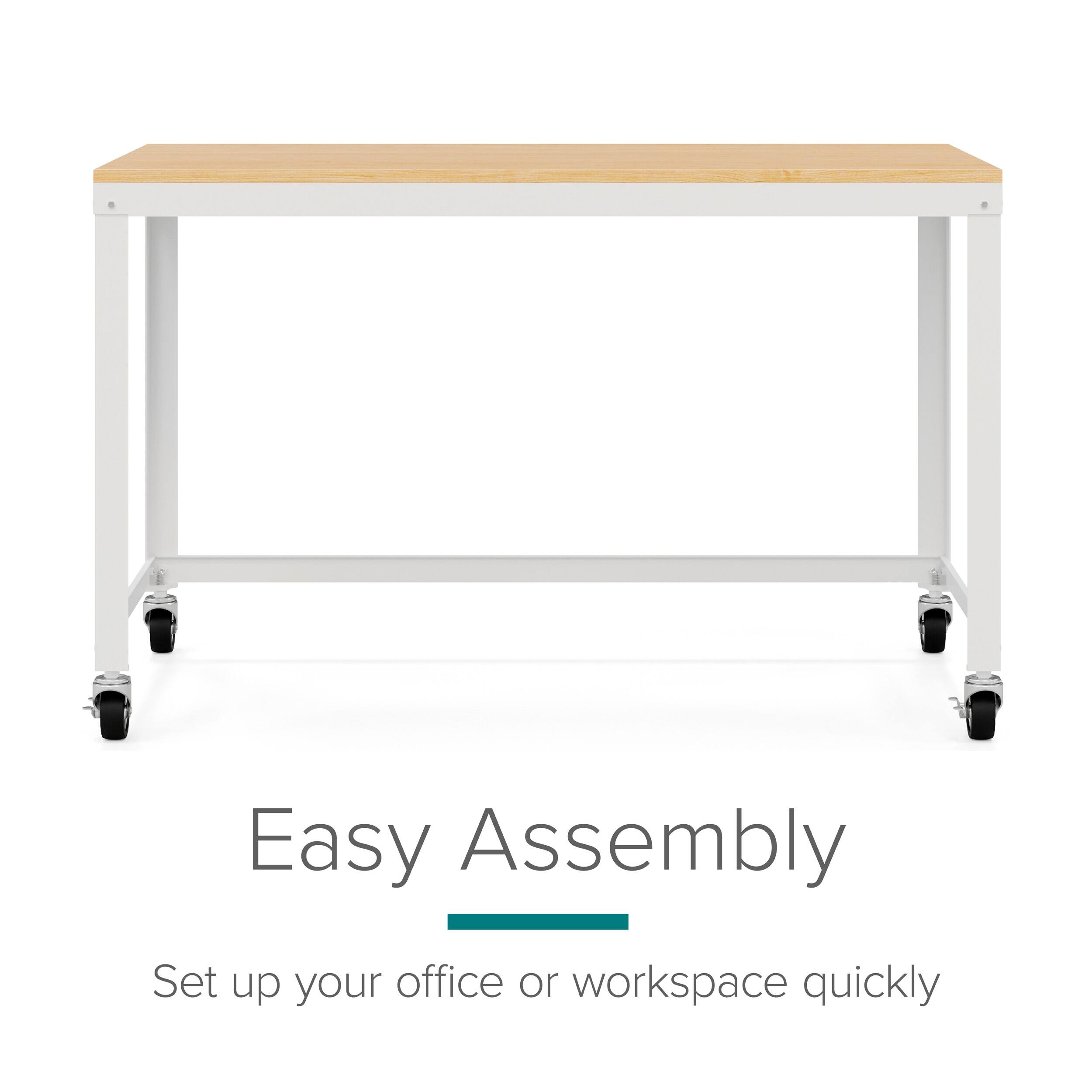 Easy Assembly  
Set up your office or workspace quickly