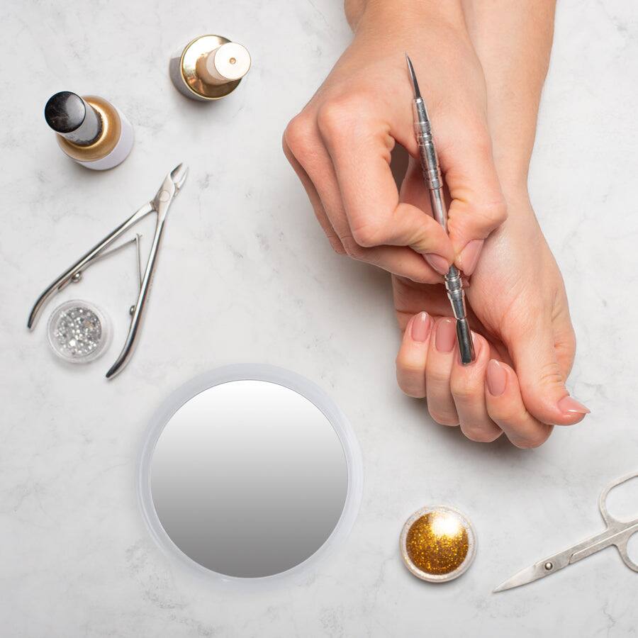 Back. Zadro - Travel Mirror with 7X Magnification and Suction Cup - Clear.