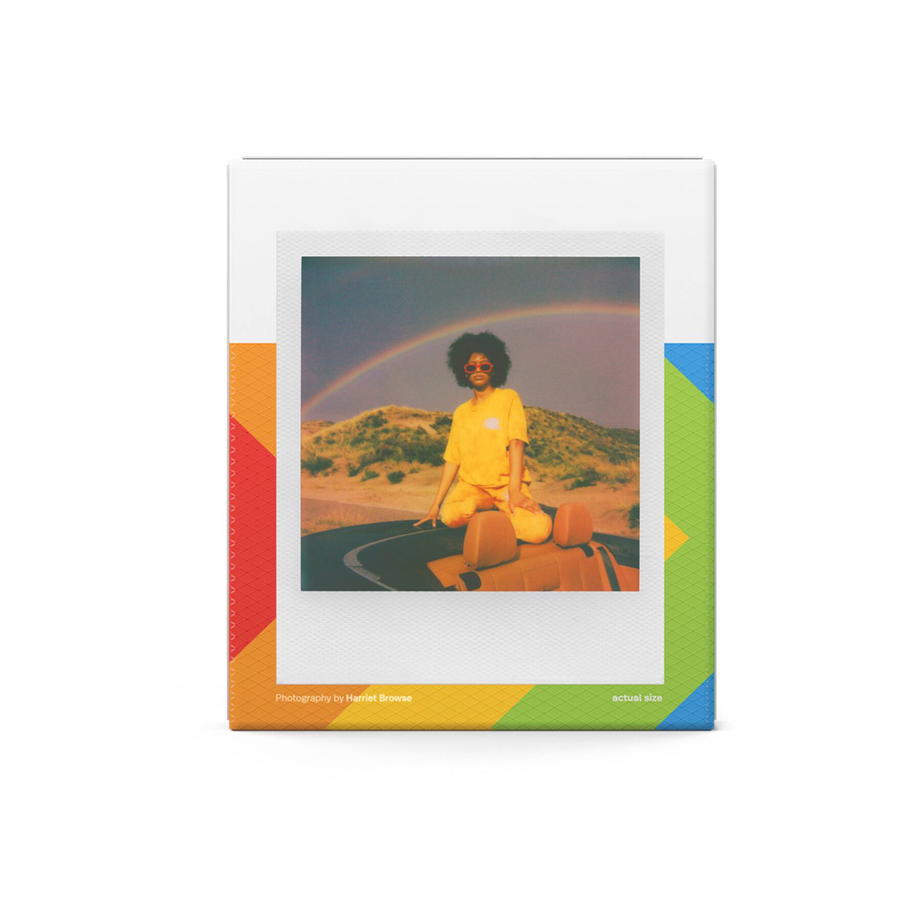 Photography by Harriet Browse actual size.