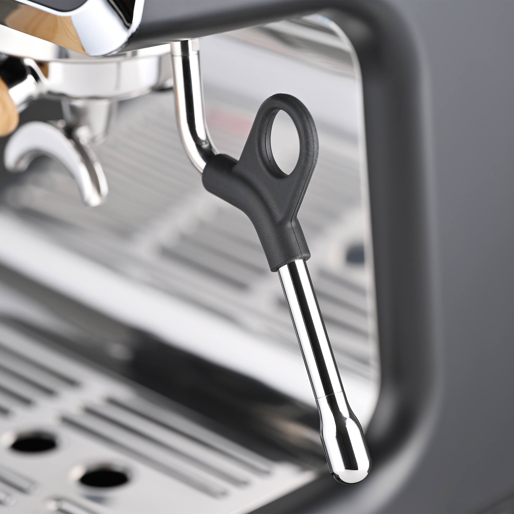 Alt View 2. Tru - Fully Automatic 19 Bar Espresso Machine with Grinder - Black.