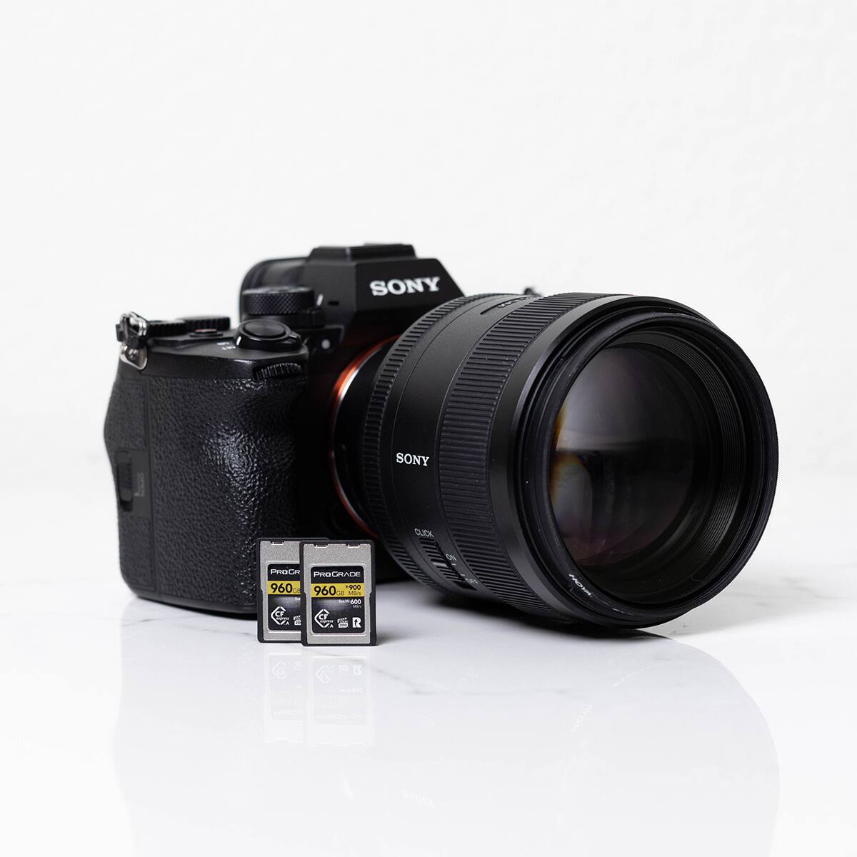 SONY  
SONY  
CLICK  
ON  
PROCR PROGRADE 960 900 960G 38 600  
OFF  
a  
CF Kappy  
IS  
009  
Stock SUPUVDE  
ANOS