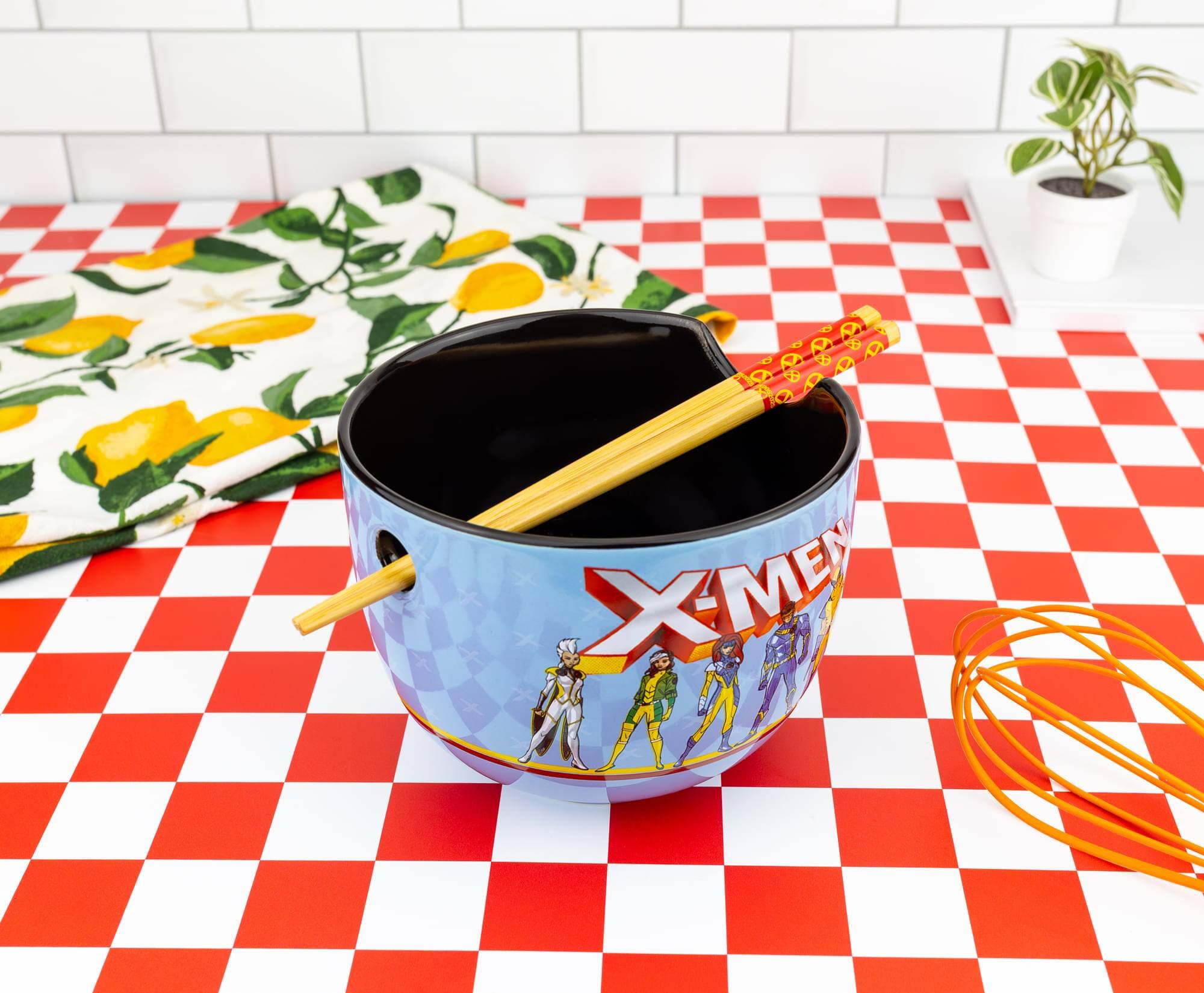 Alt View 4. Marvel - Marvel X-Men Characters 20-Ounce Ramen Bowl and Chopstick Set - Blue.