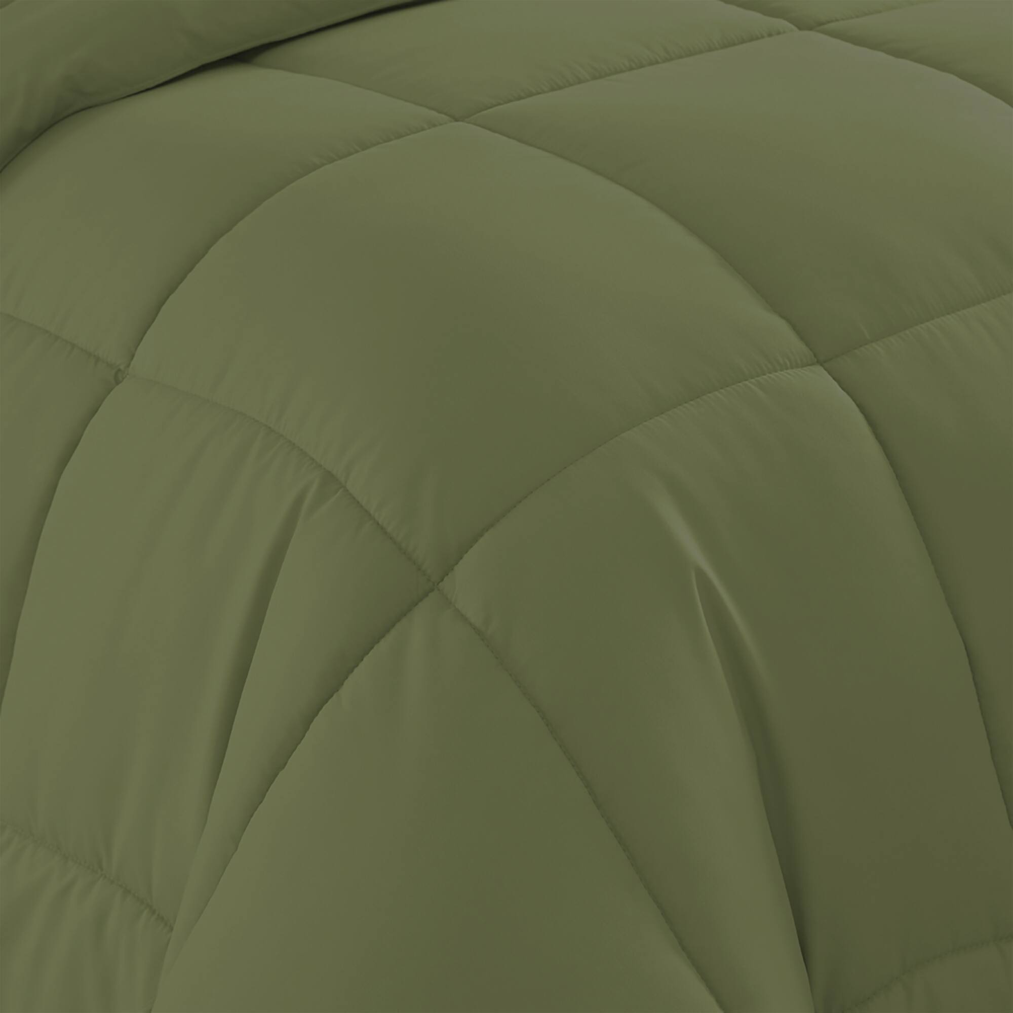 Angle. Sweet Home Collection - Down Alternative Reversible All Season Solid Comforter, King - Sage.