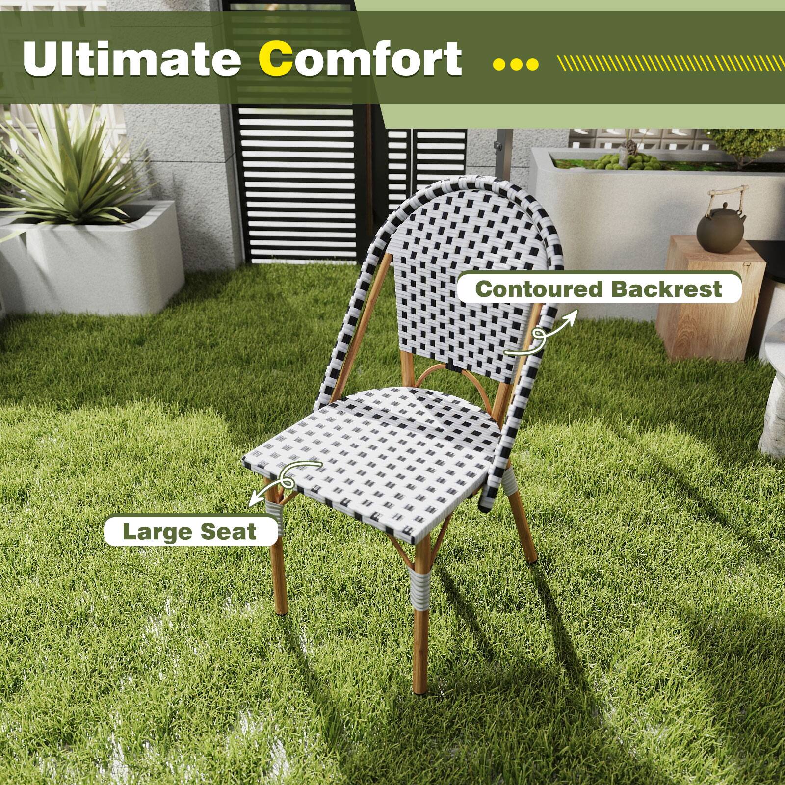 Ultimate Comfort  
Contoured Backrest  
Large Seat