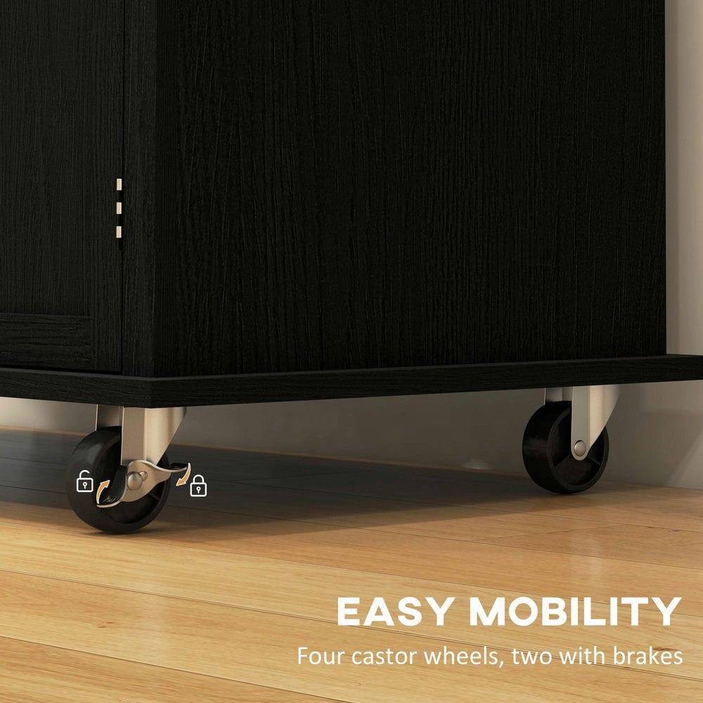 EASY MOBILITY  
Four castor wheels, two with brakes