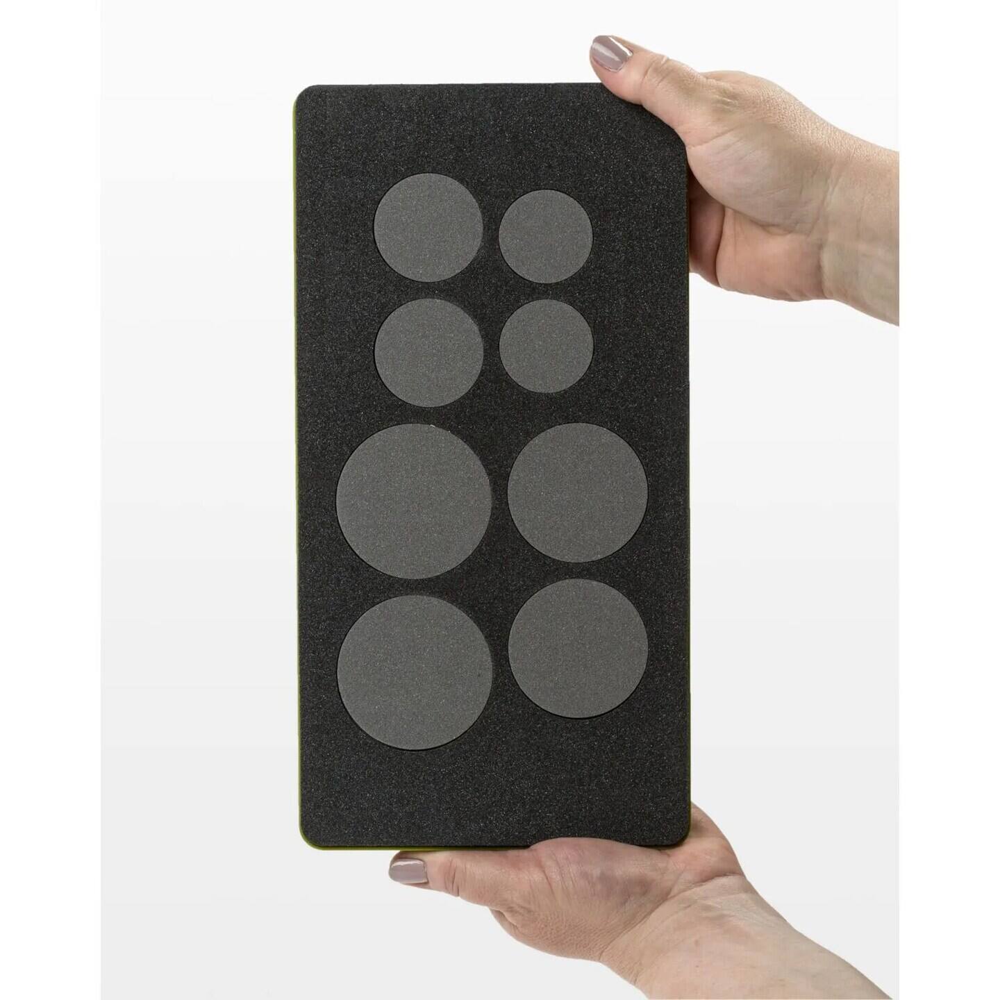 Alt View 1. AccuQuilt - Accuquilt GO! Circle-1 1/2, 1 3/4", 2 1/4", 2 1/2" Die - Multi.