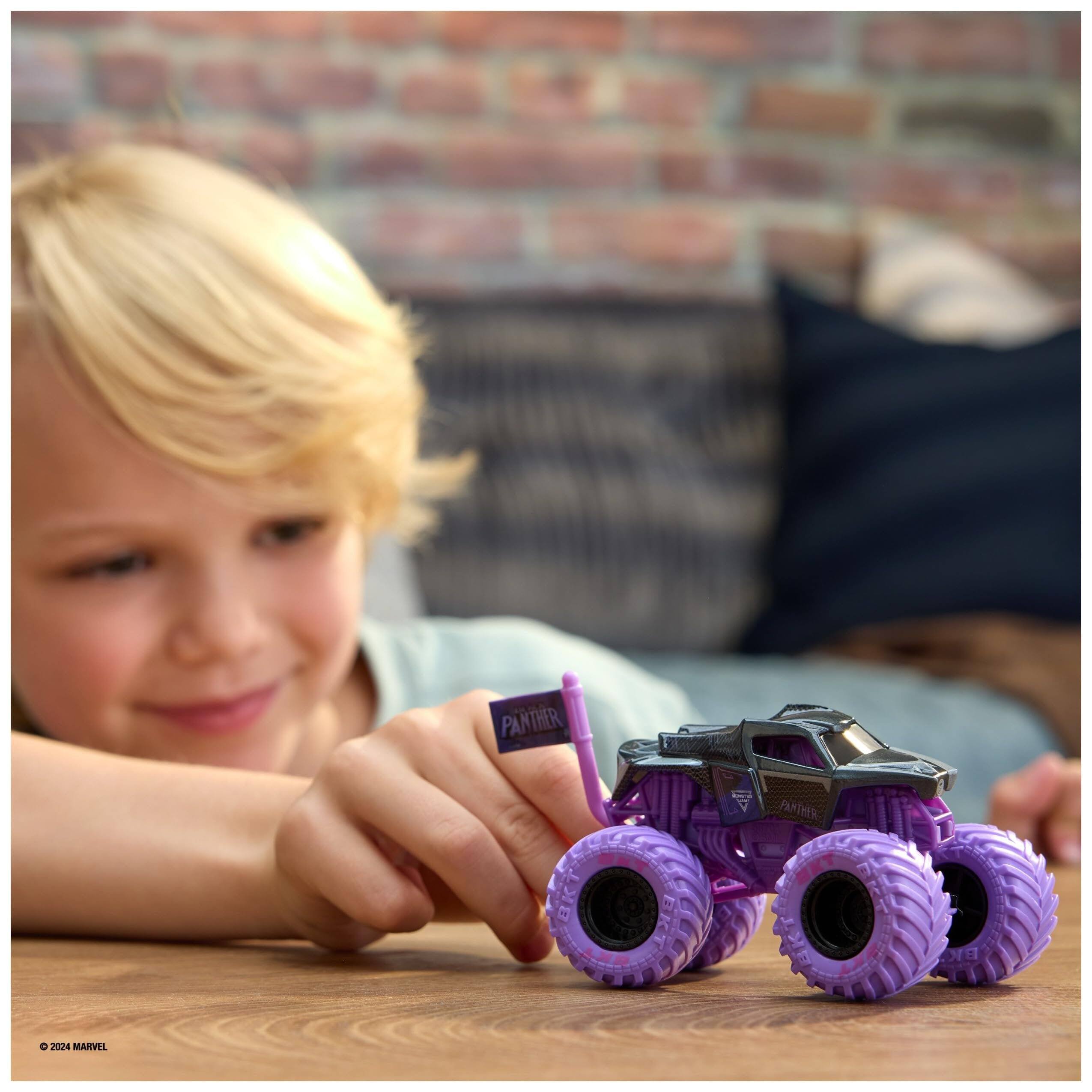 PORA PANTHER PTI 200M MARVEL