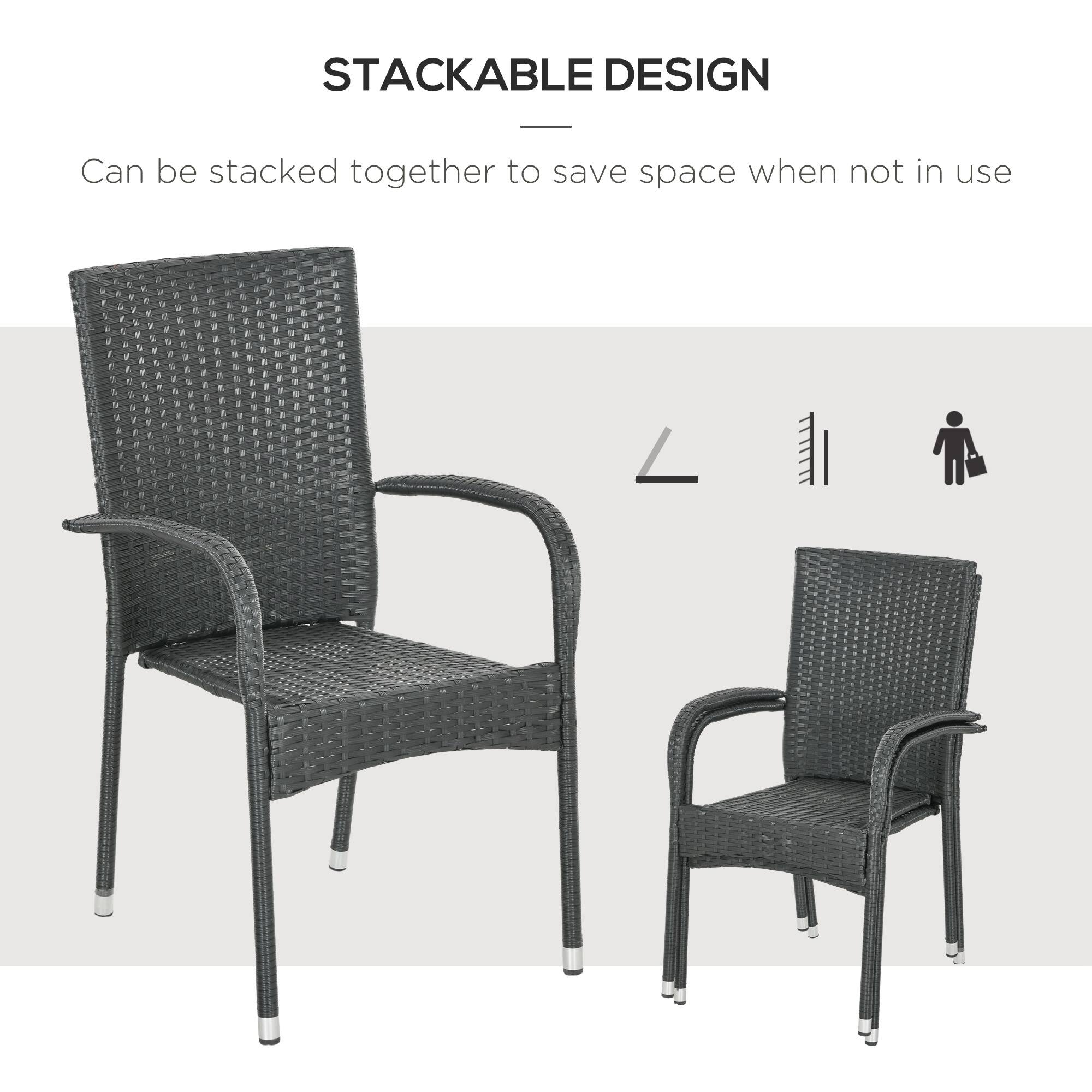 STACKABLE DESIGN
Can be stacked together to save space when not in use