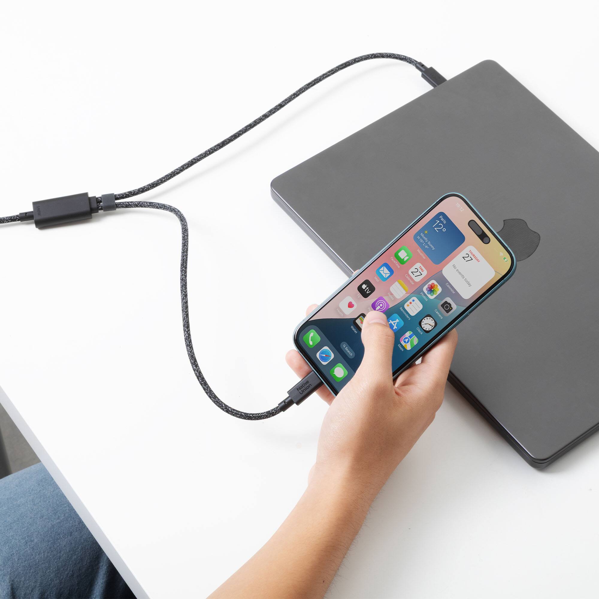 12:27 PM, Sunday, 27th, nothing to see.